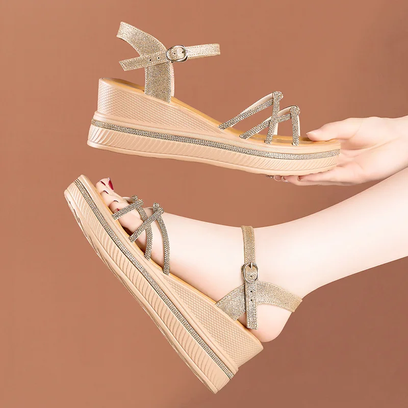 Sandalias Elegantes De Tacón Medio Con Pedrería Dorada Y Negra De 6.5Cm, Zapatos De Cuero Suave Para Mujer, Verano 2026, Sandalias De Plataforma Para Oficina, Uso Diario — -50%, 26.63€ Coupon, from 25.59€ – 50% descuento – €25.59