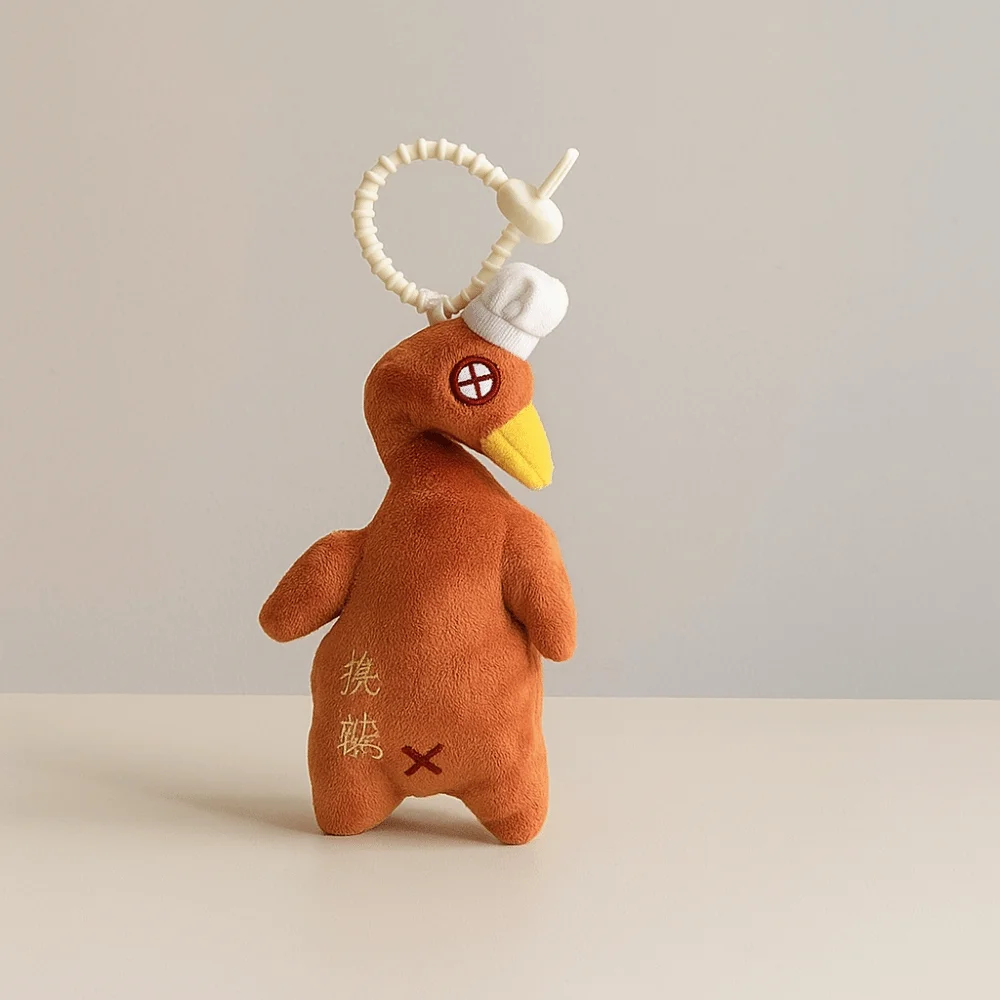 Breloczek Pluszowy z Kaczą Pieczoną z Bawełny PP, Kolekcja, Wygodny Pluszowy Brelok z Kacą Pieczoną, Puszysty Wisiorek