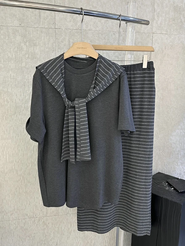 

Spring 2026 Women's Stripe Set with Shawl Back Split Midi Skirt And Top V-neck Short Sleeve Fashionable Comfortable Style