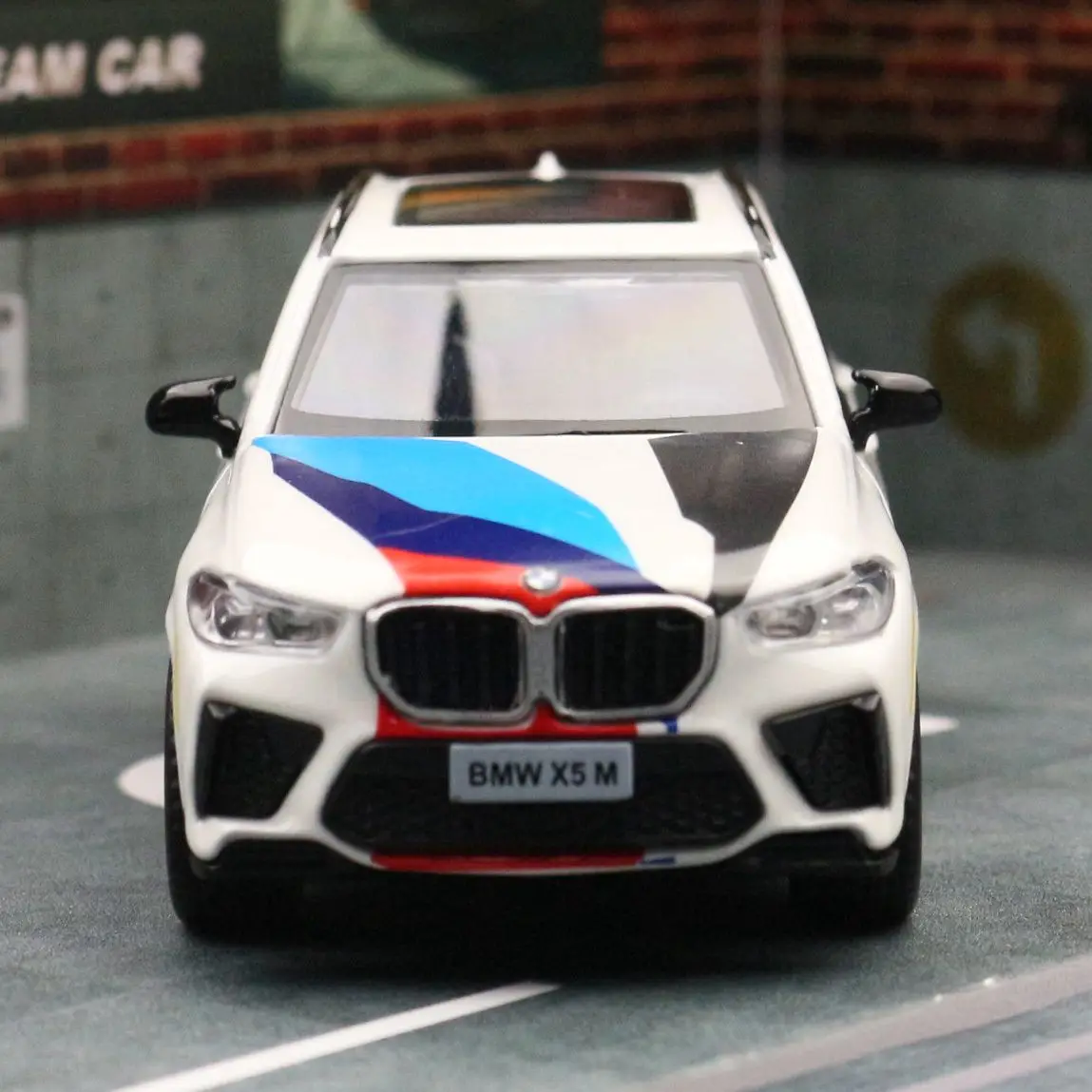 1/43 BMW X5 M Toy Car Model For Children CCA Welly Sport SUV Miniature Free Wheels Pull Back Diecast Alloy Collection Gift Boys
