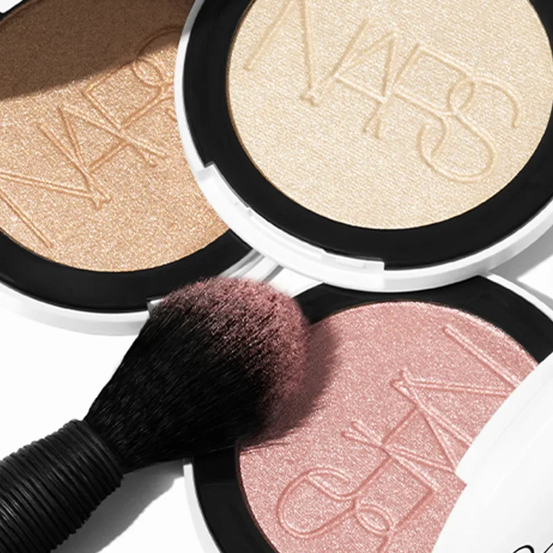 NARS Light Reflecting Luminizing Powder High-performance Highlighter Powder Light Reflecting™ Luminizing Blush Pearlescent Blush