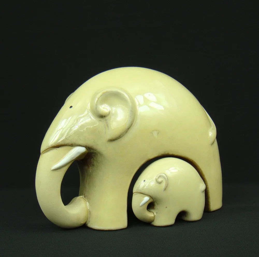 Porcelain Elephant Statue Abstract Ceramics Mother and Baby Sculpture Household Love Decoration Handicraft Accessories