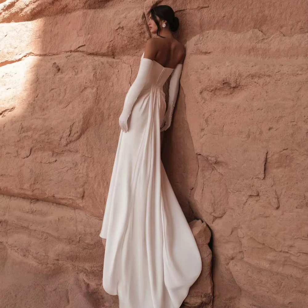 Customized Pleated Satin Mermaid Long Wedding Dress Without Gloves Romantic Sweetheart Neck Bridal Gown Classy Bridal Gown