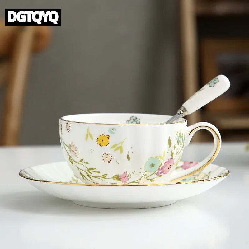 2Pcs Vintage Floral Ceramic Coffee Cup Saucer Set Gold Rim Pumpkin Tea Cup European Afternoon Tea Mug Breakfast Latte Teacup view 6