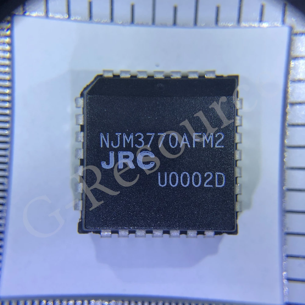 (2pcs) NJM3770AFM2 NJM3770AFM PLCC-28 Stepper motor Driver Chip Integrated Circuit IC