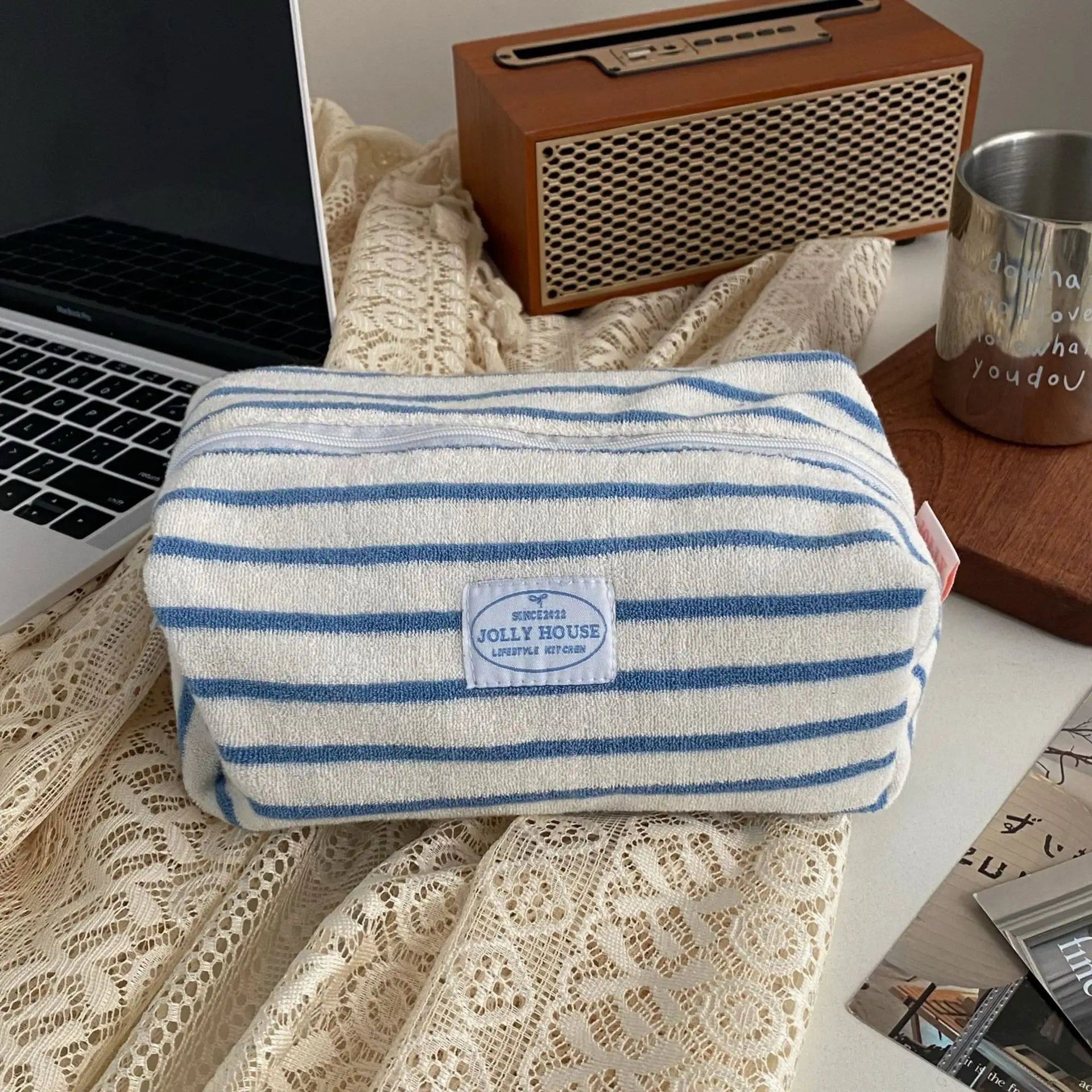 Diseño a rayas, bolsas de cosméticos de toalla suave para mujer, bolsa de almacenamiento de almohadas portátil ligera para mujer, bolsos de viaje informales para niñas, bolso de mano