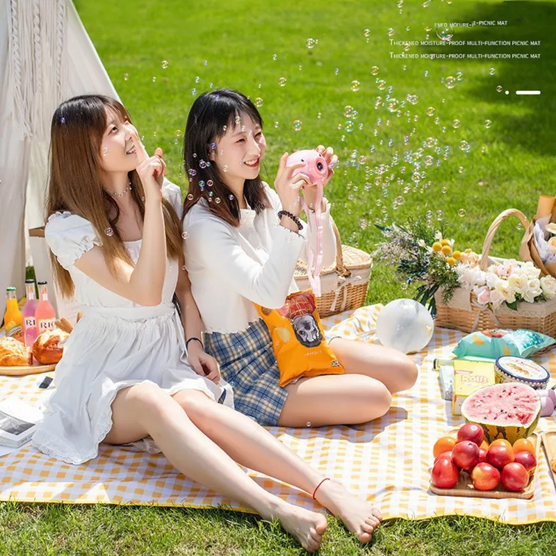 Extra Large 200x300cm Picnic Blanket Waterproof Sandproof Beach Mat 3-Layer Thickened Camping Rug Foldable Outdoor