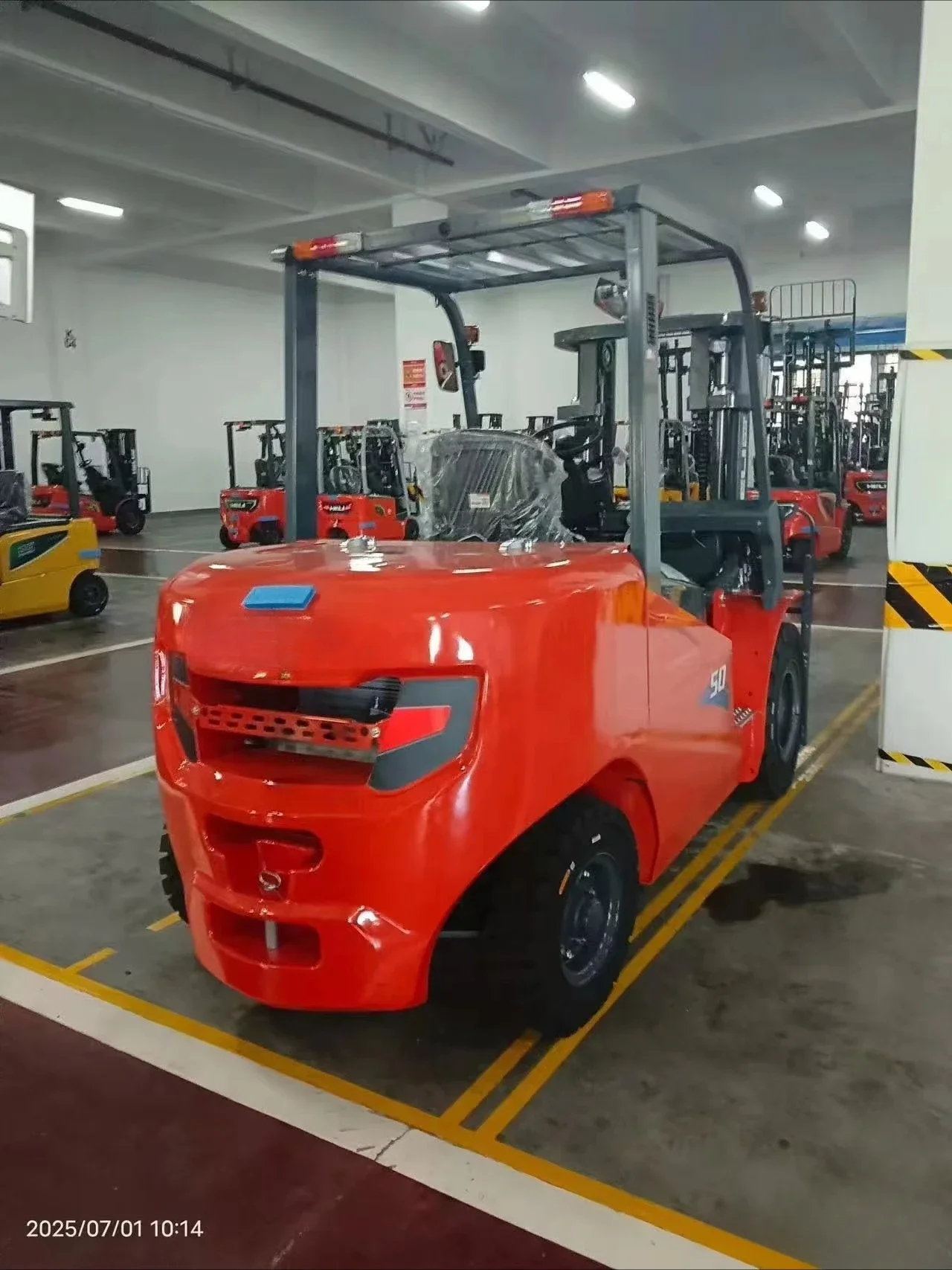 YG Customized Oem Carretilla Elevadora Diesel Euro 5 And Epa Lift Truck 1.5t 2.0t 2.5t Forklift With Side Shift Evaporador Ltmg