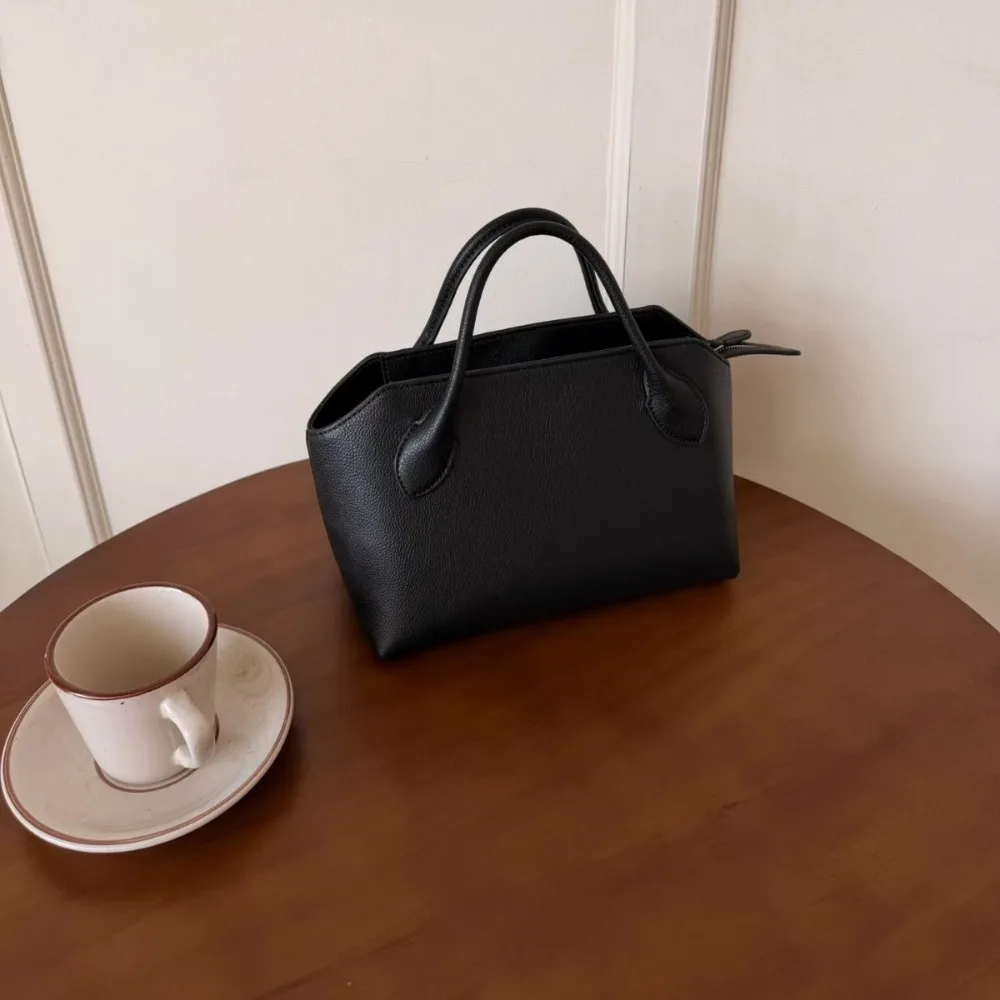 Short Handle Handbag, Cowhide Commuter Bag, Unique Texture, Fashionable, Simple and Casual, Daily High-end Versatile Elegance