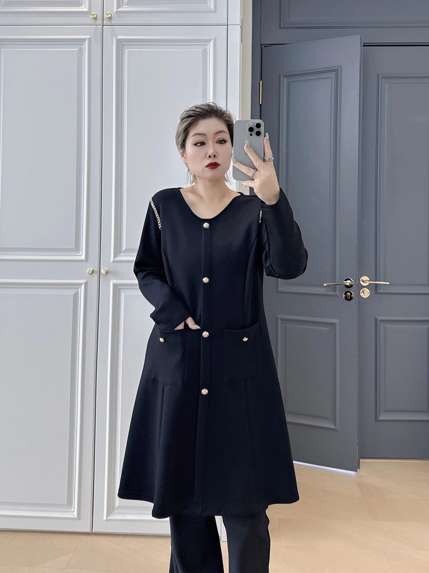 

Элегантное платье в стиле Хепберн больших размеров с V-образным вырезом, утягивающее, с завышенной талией, миди, для повседневной носки, с длинными рукавами