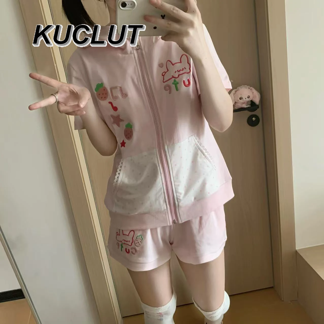

Girl Casual Suit Cute Pink Polka Dot Embroidered Hooded Jacket Short Sleeve Top and Shorts Set Summer Women's Two Piece Sets