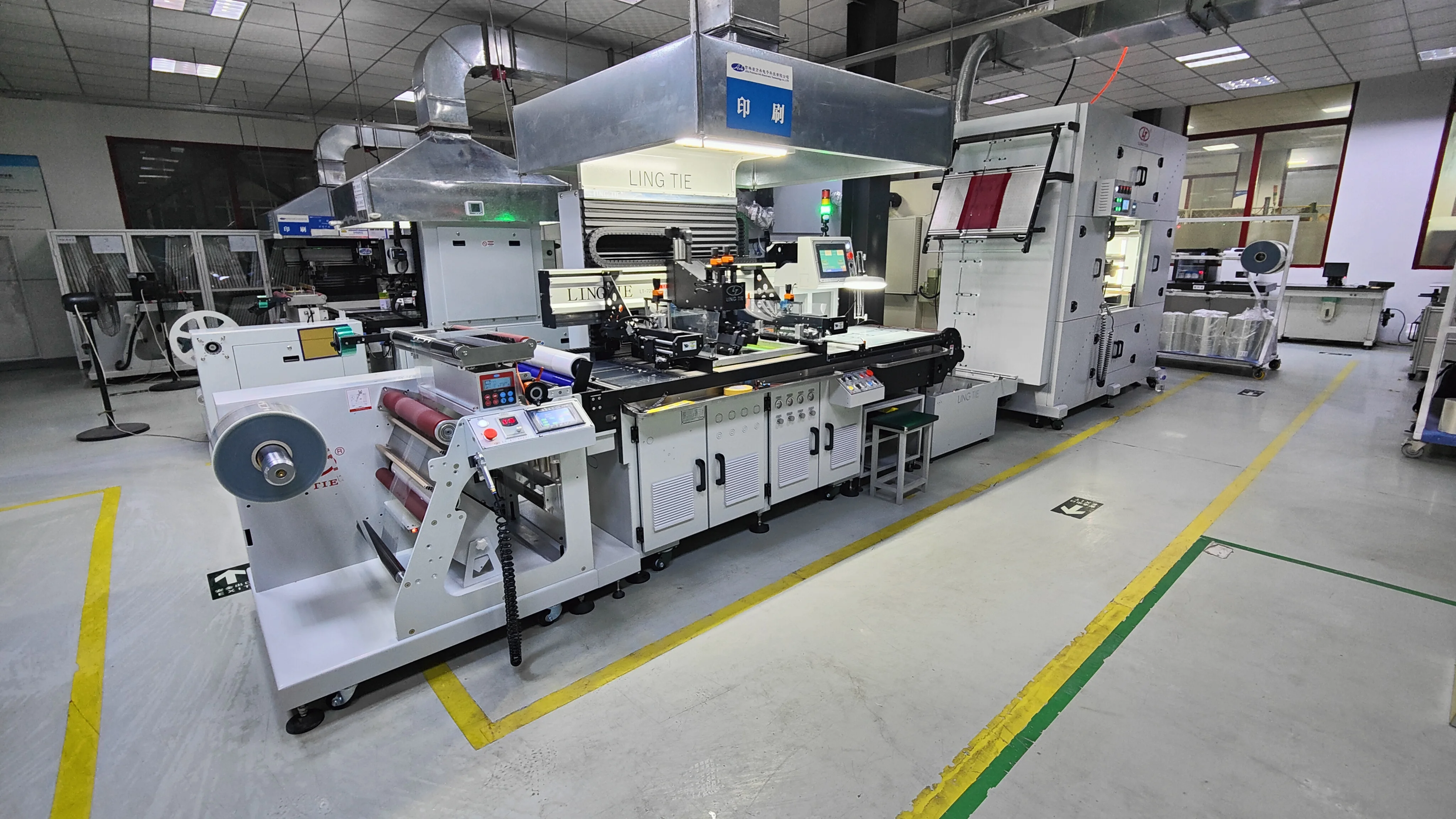 آلة طباعة الشاشة الحريرية ذات لون واحد أوتوماتيكية