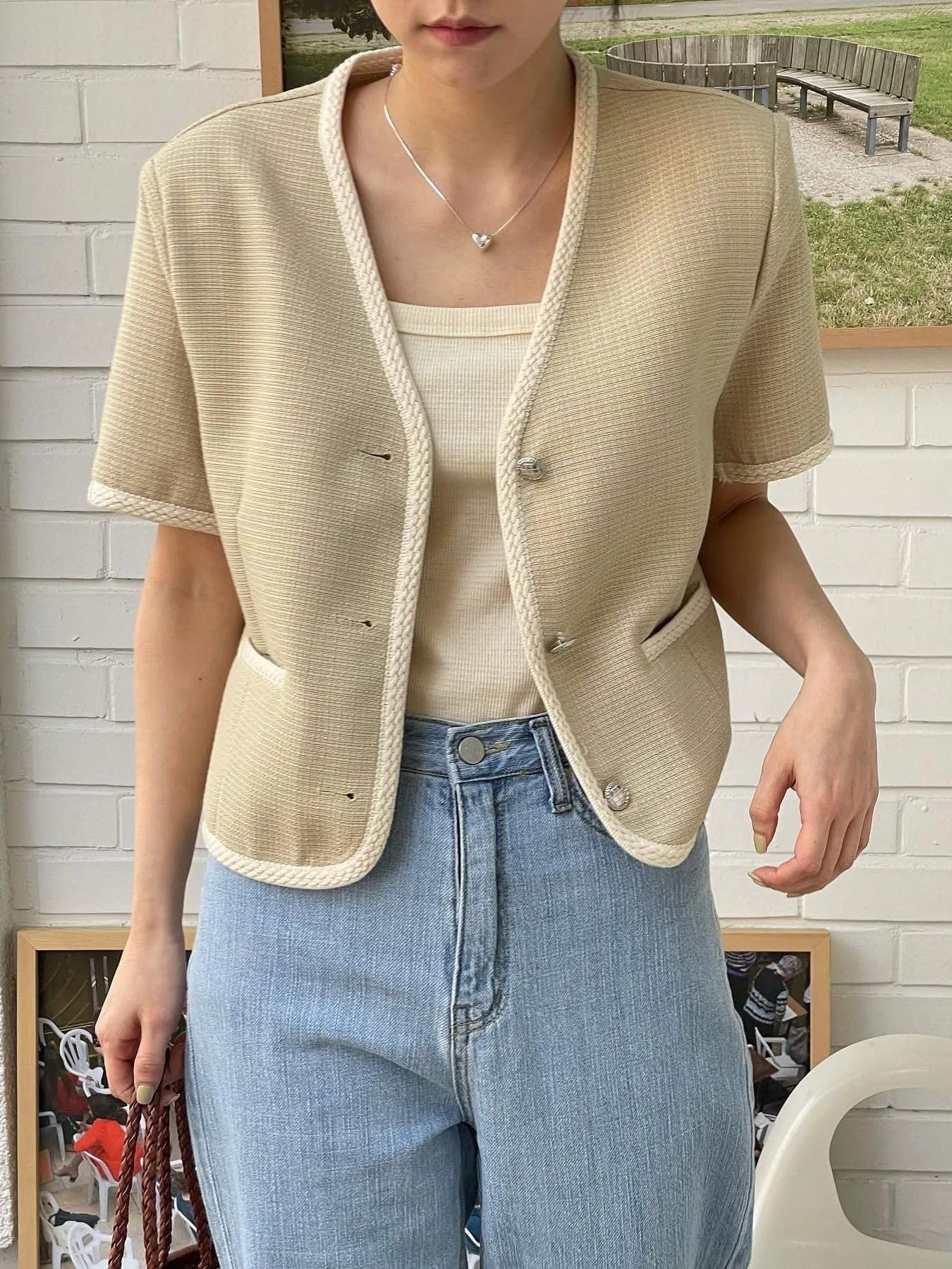 

ort V-ne Single-button Design Sensation Outerwear Women's Faion Sle Autumn Cardigan irt Regular Length Pure Color