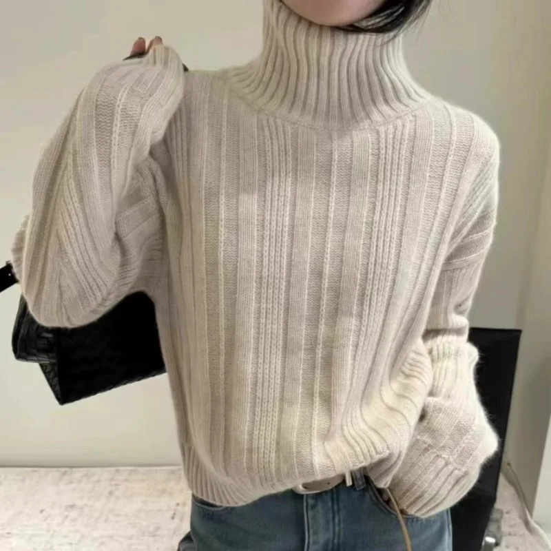 

Korean-style Grey Turtleneck Sweater for Women New Thickened and Warm Long-sleeved Top for Winter 2025 Striped Knitted Sweater
