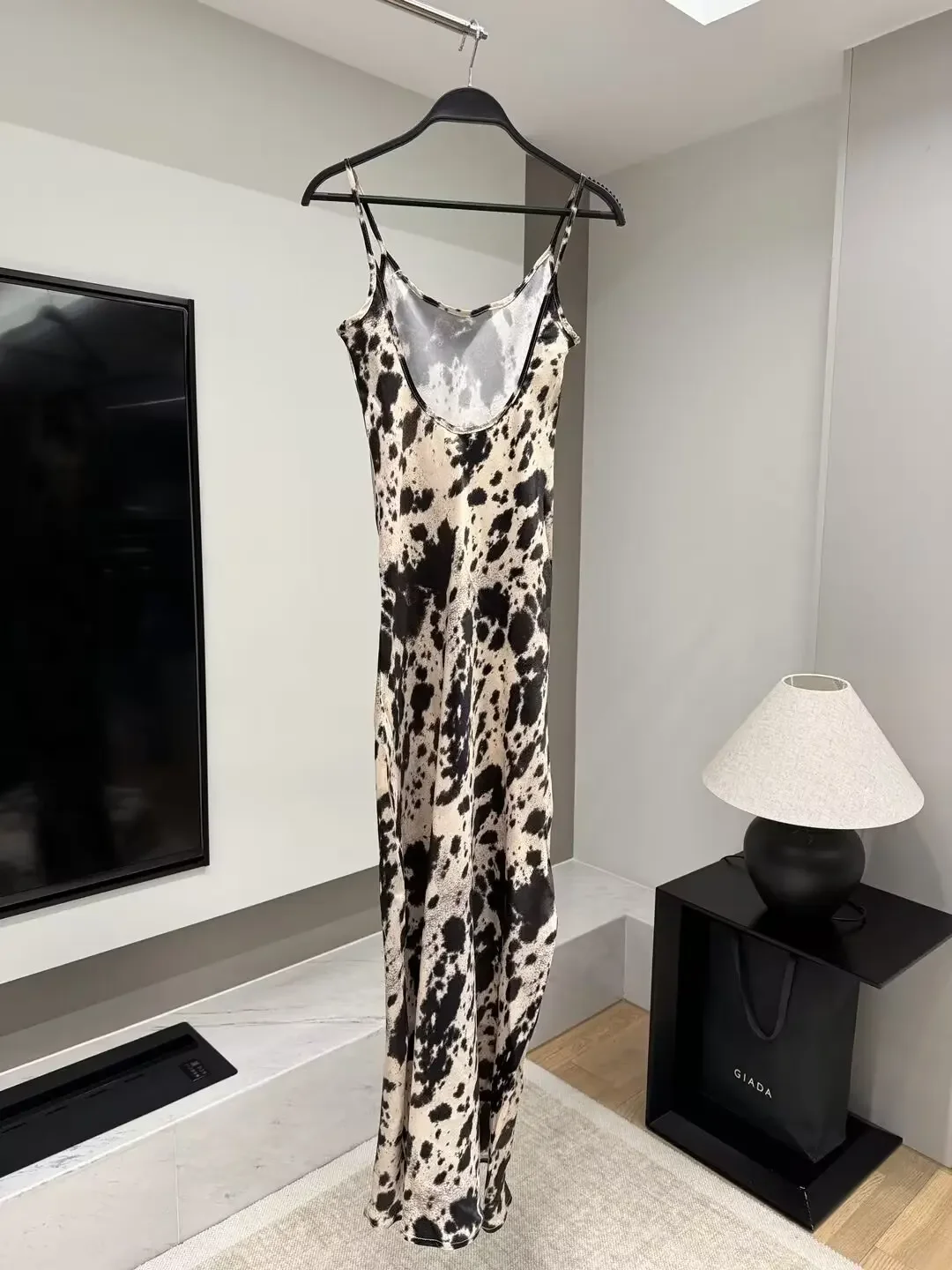 Women 2024 New Chic Fashion Backless Leopard silk texture Midi Dress Vintage Neck Thin Straps Female Dresses robe Vestidos