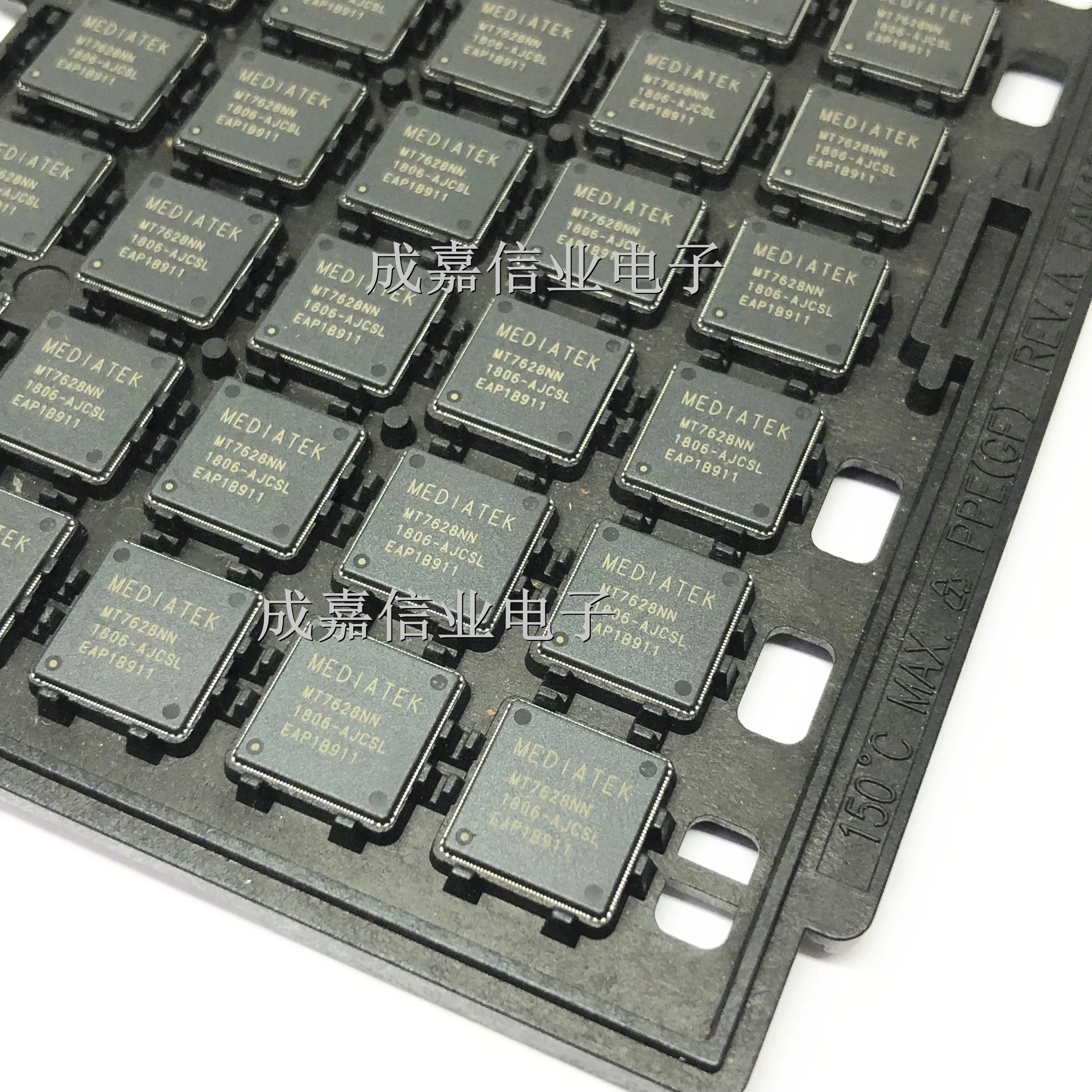 5 stks/partij MT7628NN QFN-156 Low Power 300 M LoT Module SPI, I2C, I2S, PCM, UART, JTAG, GPIO Gloednieuw Echt Product