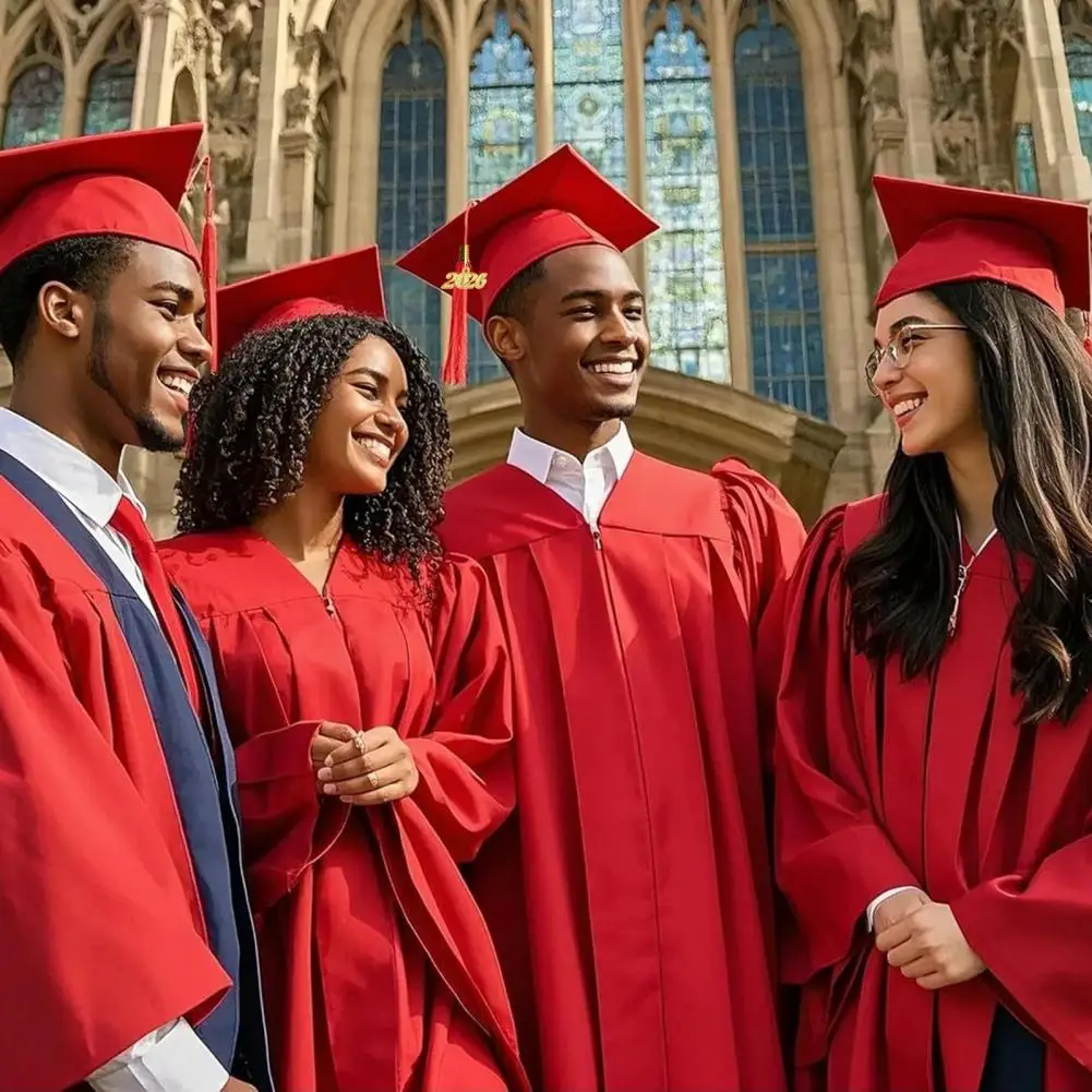Conjunto de boné e vestido de formatura fosco unissex com pingente de borla de 2026 anos para uniforme de graduados universitários do ensino médio