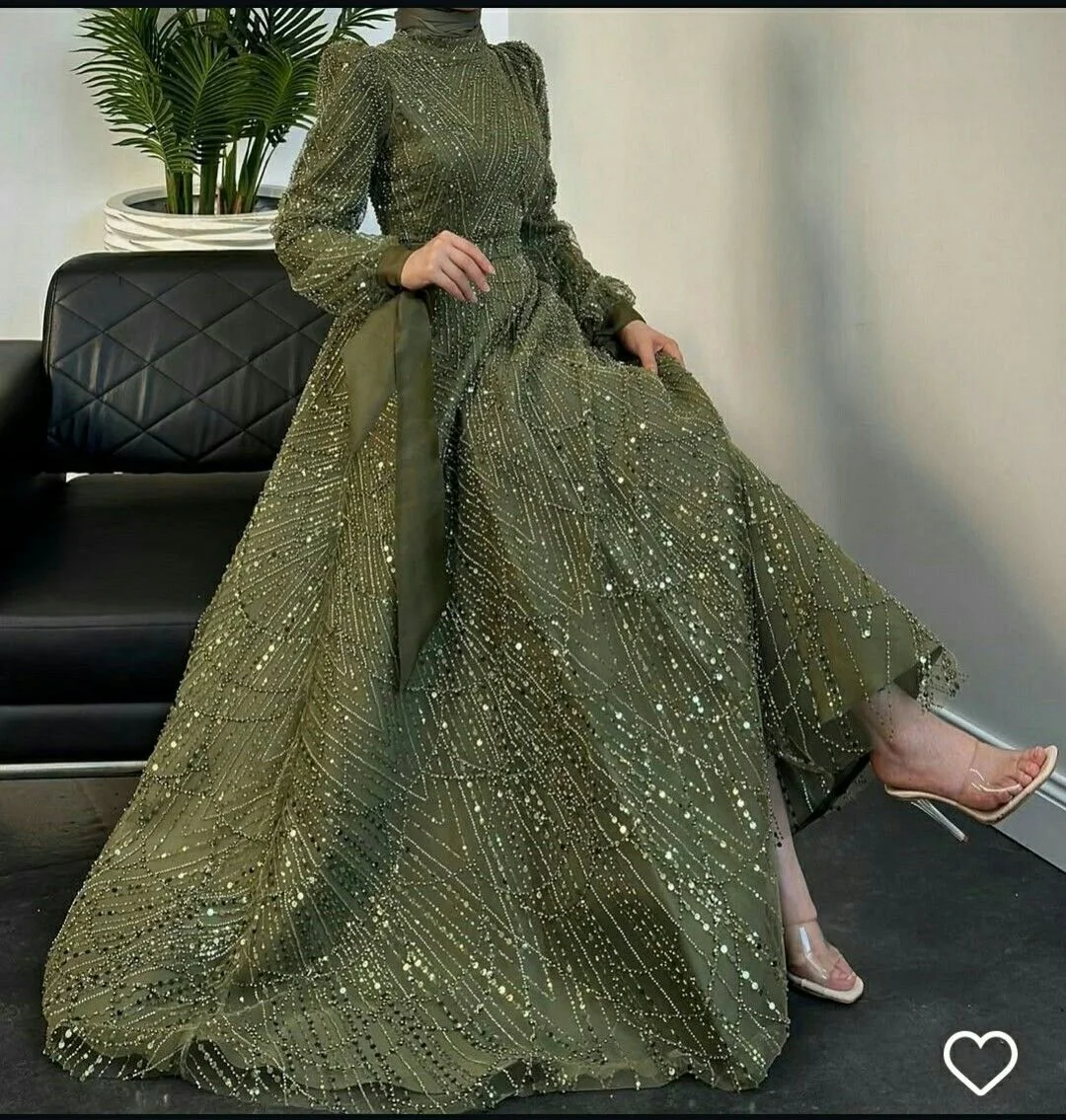 فساتين سهرة عربية دبي فاخرة للحفلات فساتين رسمية وسهرة منفوشة لامعة ترتر كرة 2025 رسن حديث