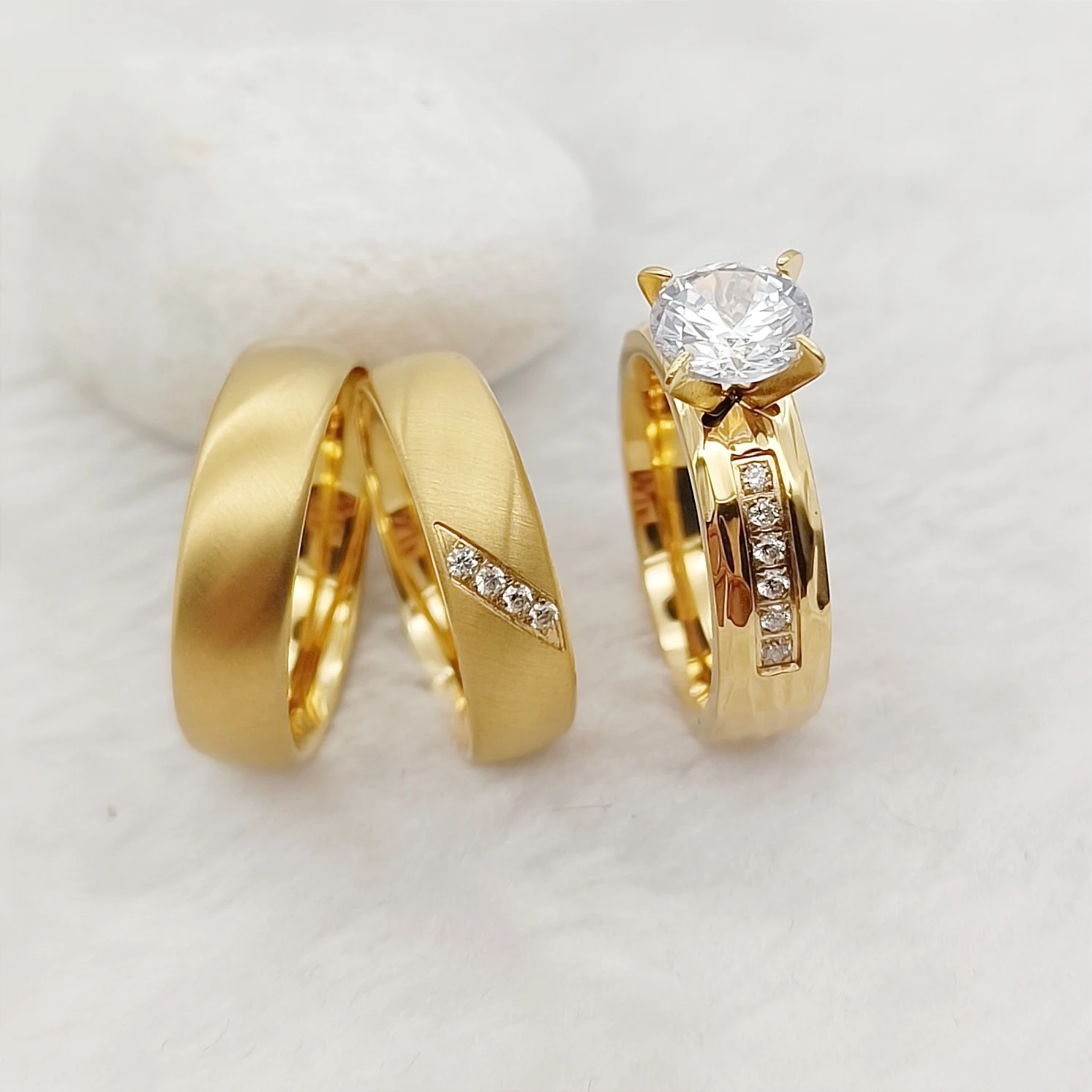 His and Hers 24k Gold Plated Dubai Couples Wedding Rings Jewelry Women Ladies 3pcs Bridal Sets Men's Stainless Steel Jewelry