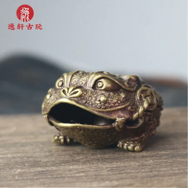 three-legged ornament with copper coins, mini cicada hollow brass bell, golden toad pendant gift