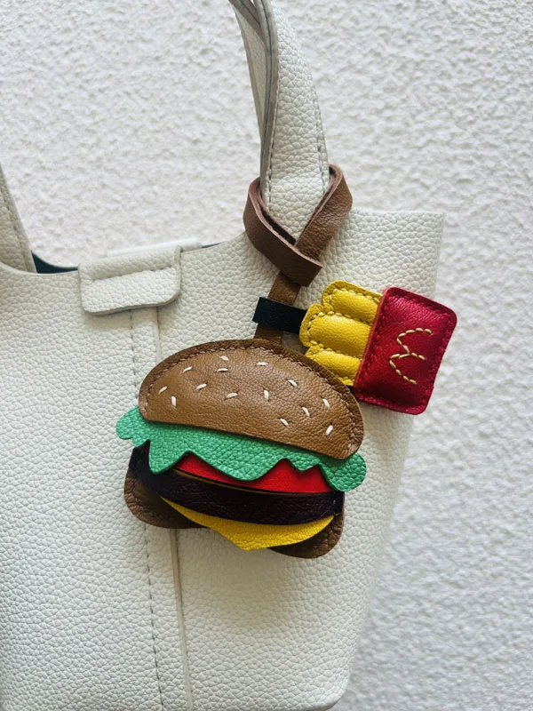 

Leather Hamburgers and French Fries Keychain Pendant Mobile Phone Pendant Bag Hamburgers and French Fries Keychain Goatskin