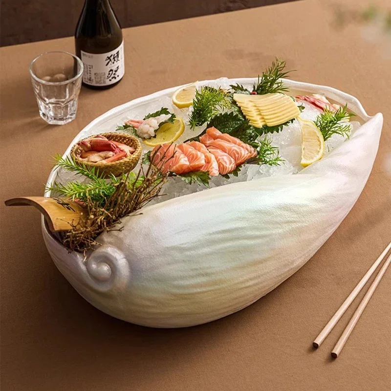 

Conch Ceramic Dry Ice Plate Restaurant Creative Seafood Display Plate Salmon Sashime Plate Molecular Cuisine Featured Tableware