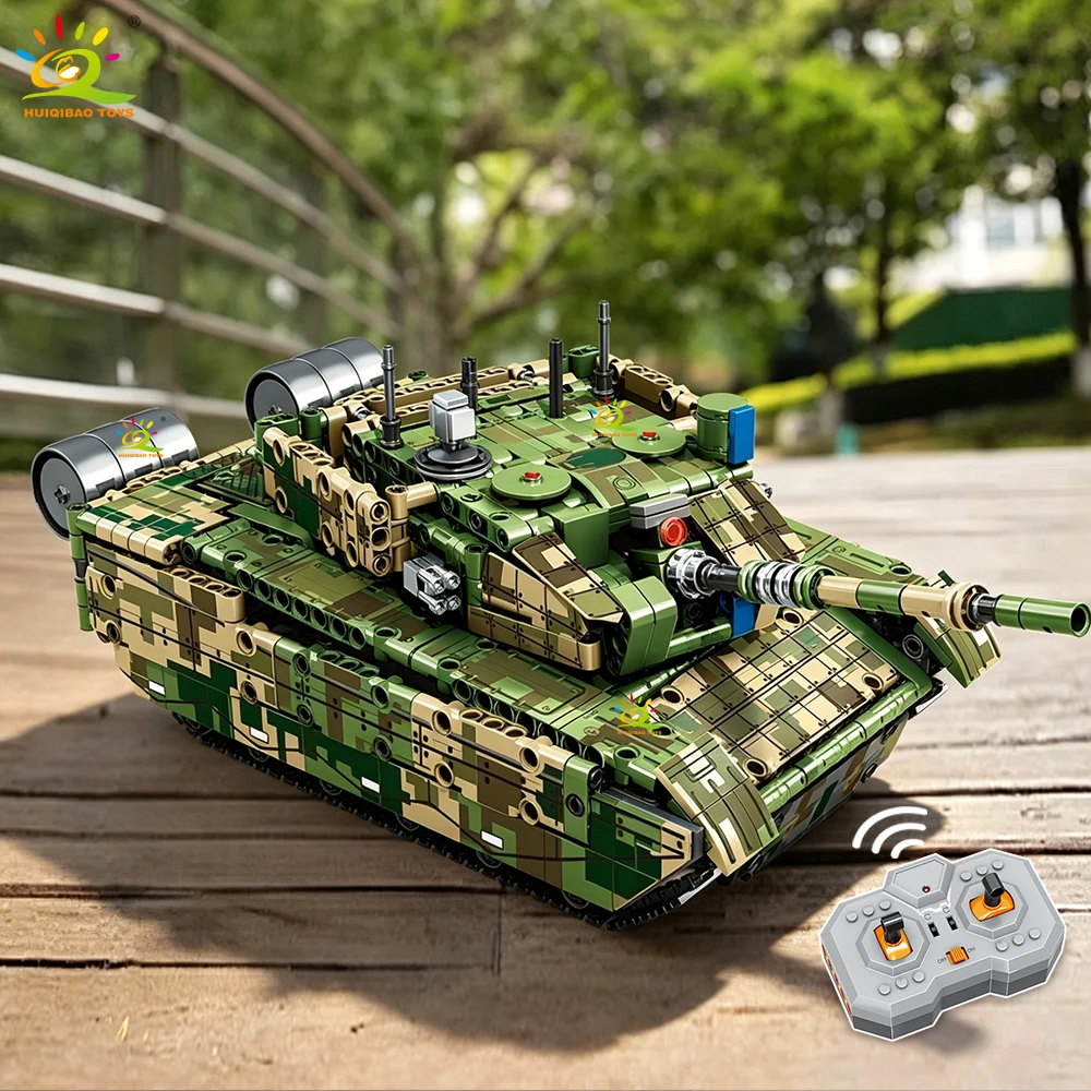 HUIQIBAO Remote Control Military Battle Tank Building Block Kit RC Off‑road Armored Vehicle Bricks Assembly Model For Home Decor