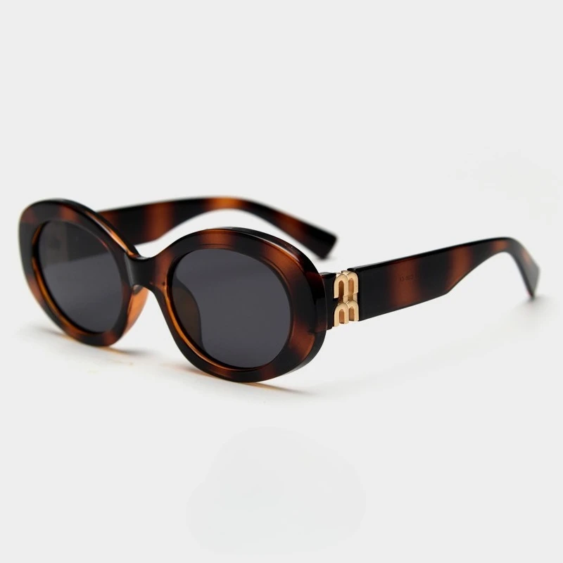 #16 Top 50 Trendy Fashion Sunglasses