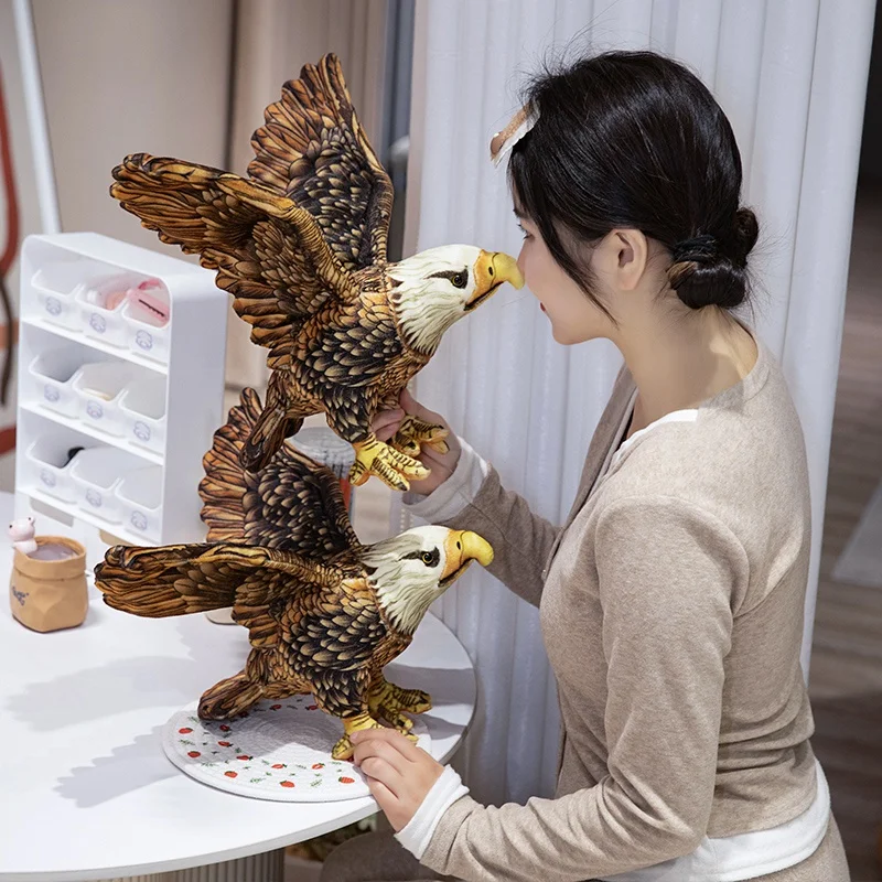 1Pc 30Cm Simulatie Adelaar Knuffels Gevulde Levensechte Dierenpop Zacht Vogelkussen Schattig Kinderspeelgoed Cadeau Voor Kinderen Jongen Verjaardag