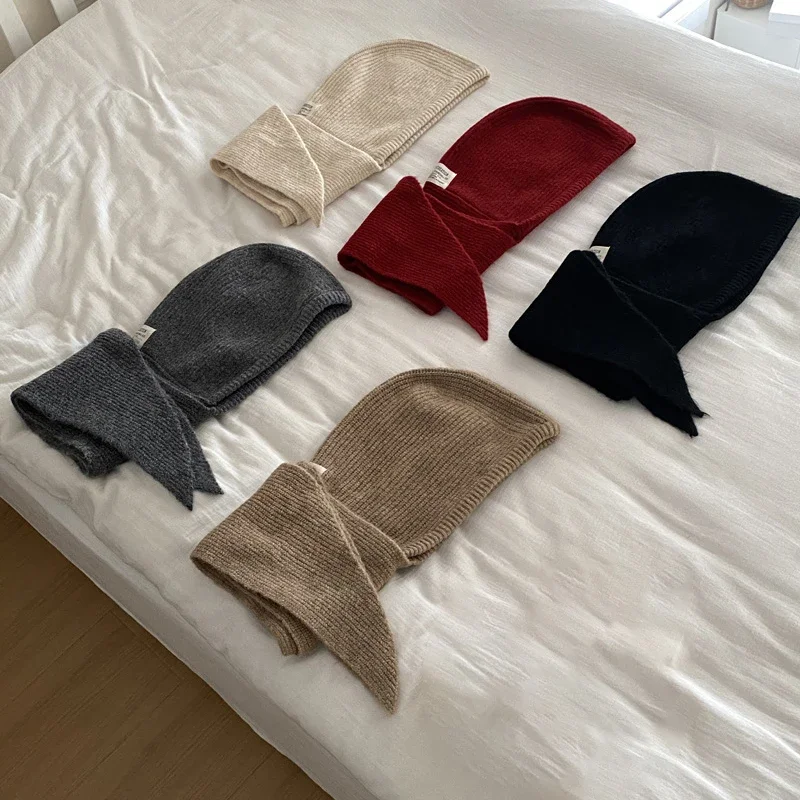 Winterwarme Woll-Strickmütze mit Falschem Schalkragen, Kapuzenpullover und Einteiligem Nackenwärmer für den Außeneinsatz bei Kälte – Detail 4