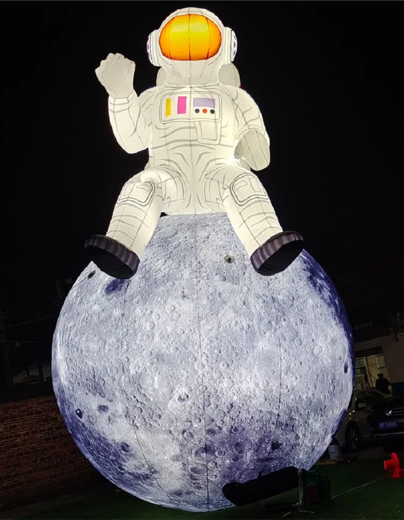 lighting 4m/13ft Inflatable Astronaut Inflatable moon/ inflatable Astronaut moon for planetarium school Museum Display