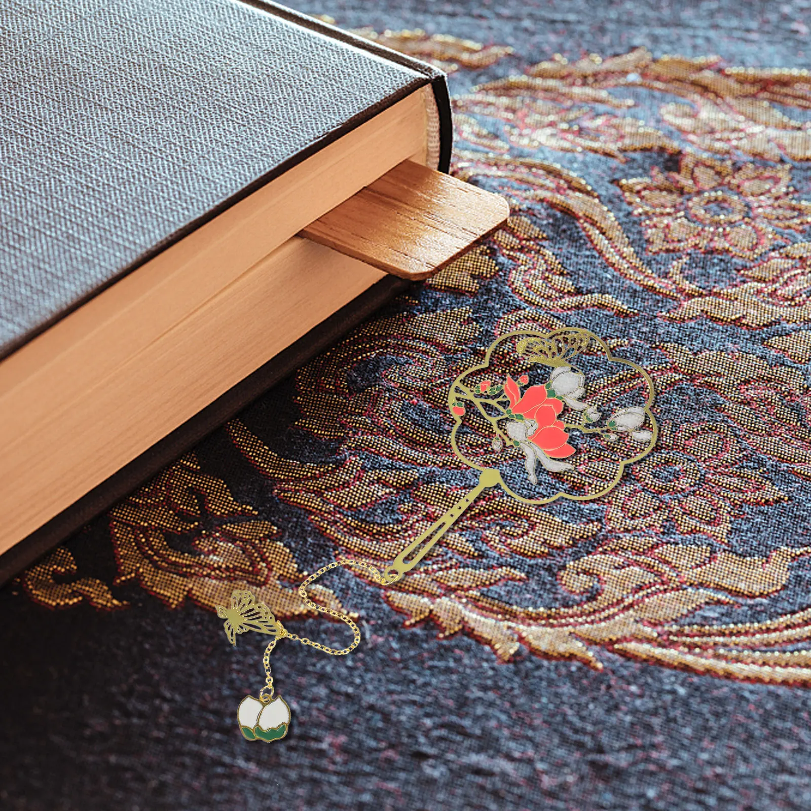 Retro Bookmark for Student Metal Pendant Bookmarks Label Practical Gifts Hanging Miss