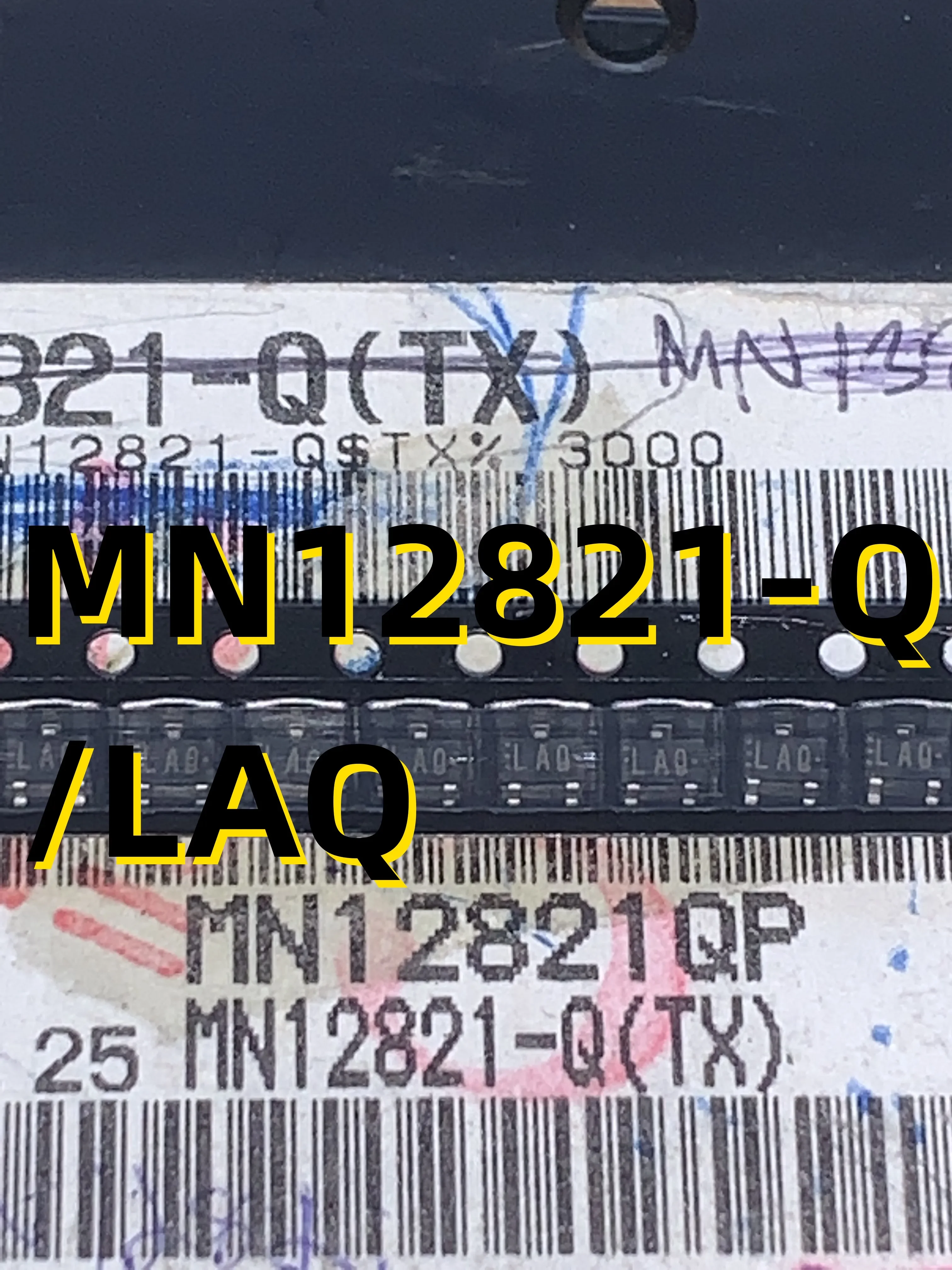 

10pcs MN12821-Q /LAQ