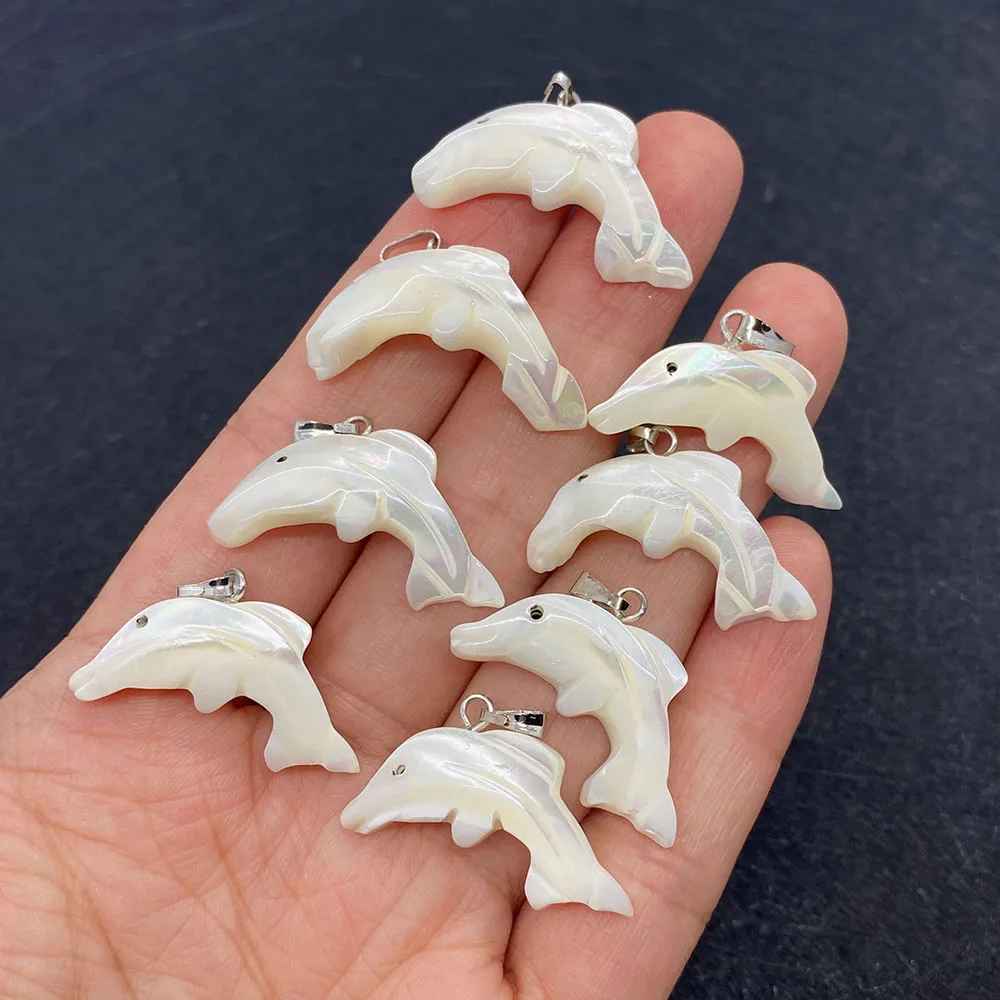 

Cute Exquisite Polished Natural White Shell Dolphin-shaped Single-hole Melon Seed Clasp Pendants DIY Accessories Jewelry Gifts