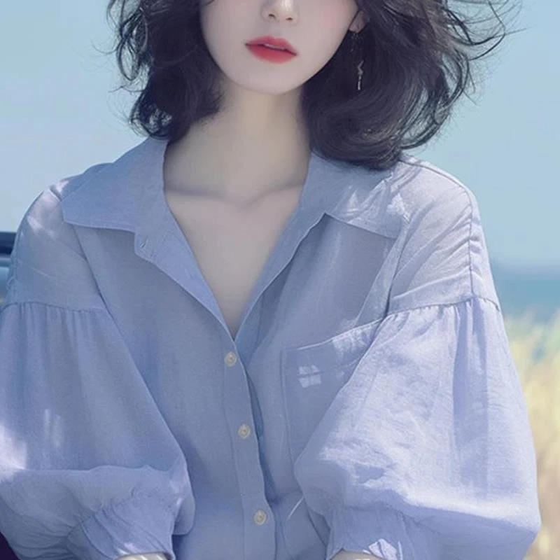 

Women's New Summer Short-Sleeved Dopamine Collar Lantern Sleeve Blouse with Unique and Chic Design