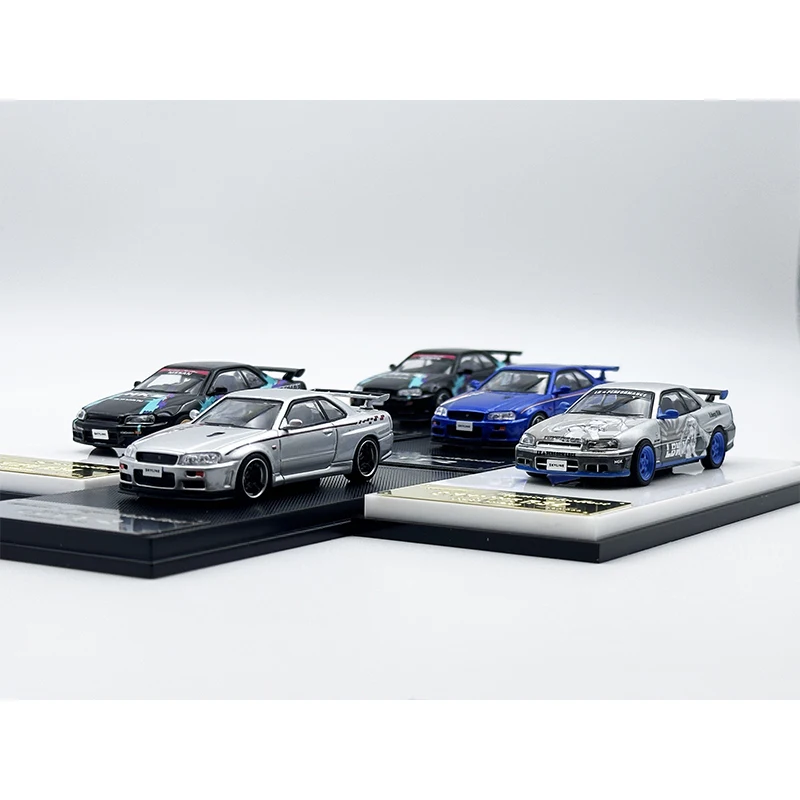 MC In Stock 1:64 Skyline GTR R34 V Spec 25GT TURBO Diecast Car Model Collection Toys