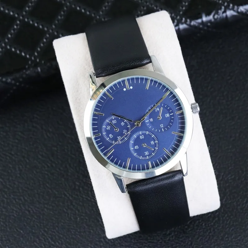 *New style* Men and Women Watch Stainless Steel Magnetic Mesh Strap Leather Band Business Watch Gift Unisex Wristwatch No Logo