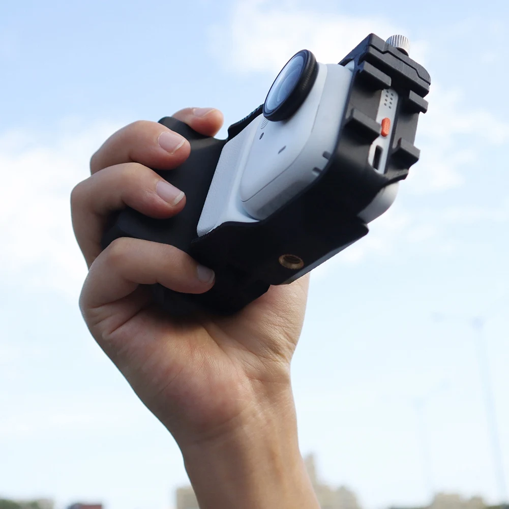 DIGIT-Ergonomic Design Comfortable Grip Mount Quick Release For Insta360 GO Ultra Street Photo Vlog Cage