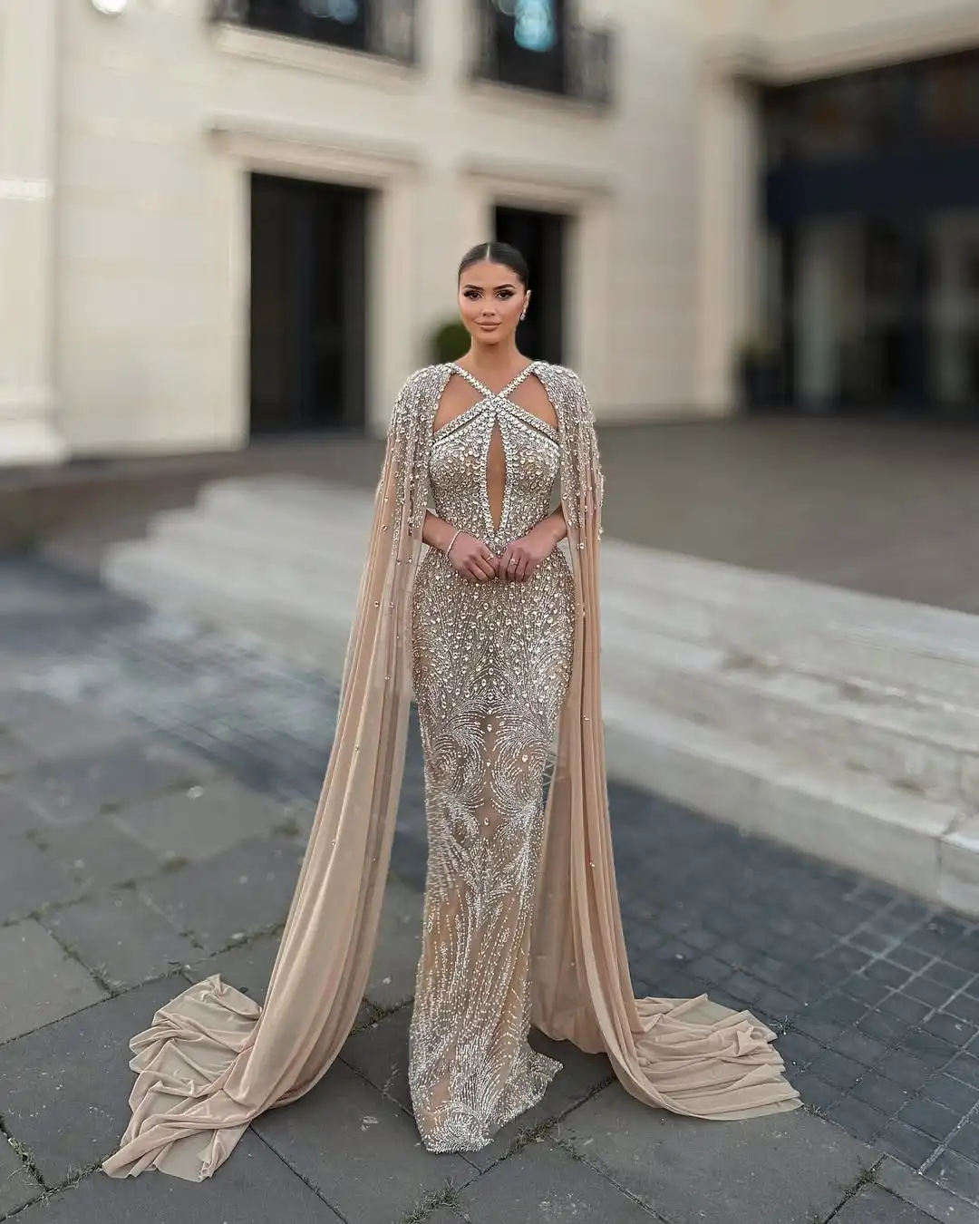 New Design Sexy Beading Crystal Pearls Charming Fashion Mermaid Evening Dress Prom Formal Party Dress