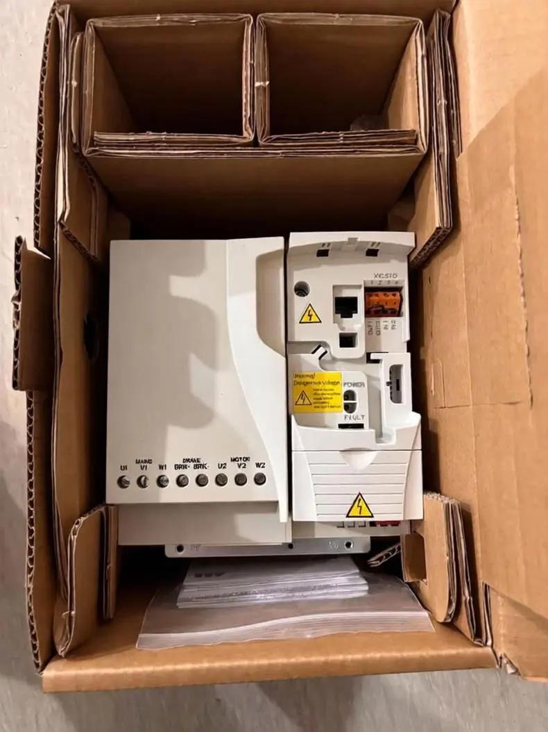 Brand New ACS355-03E-12A5-4 ACS310-03E-13A8-4 ACS355-03E-15A6-4 One Year Warranty