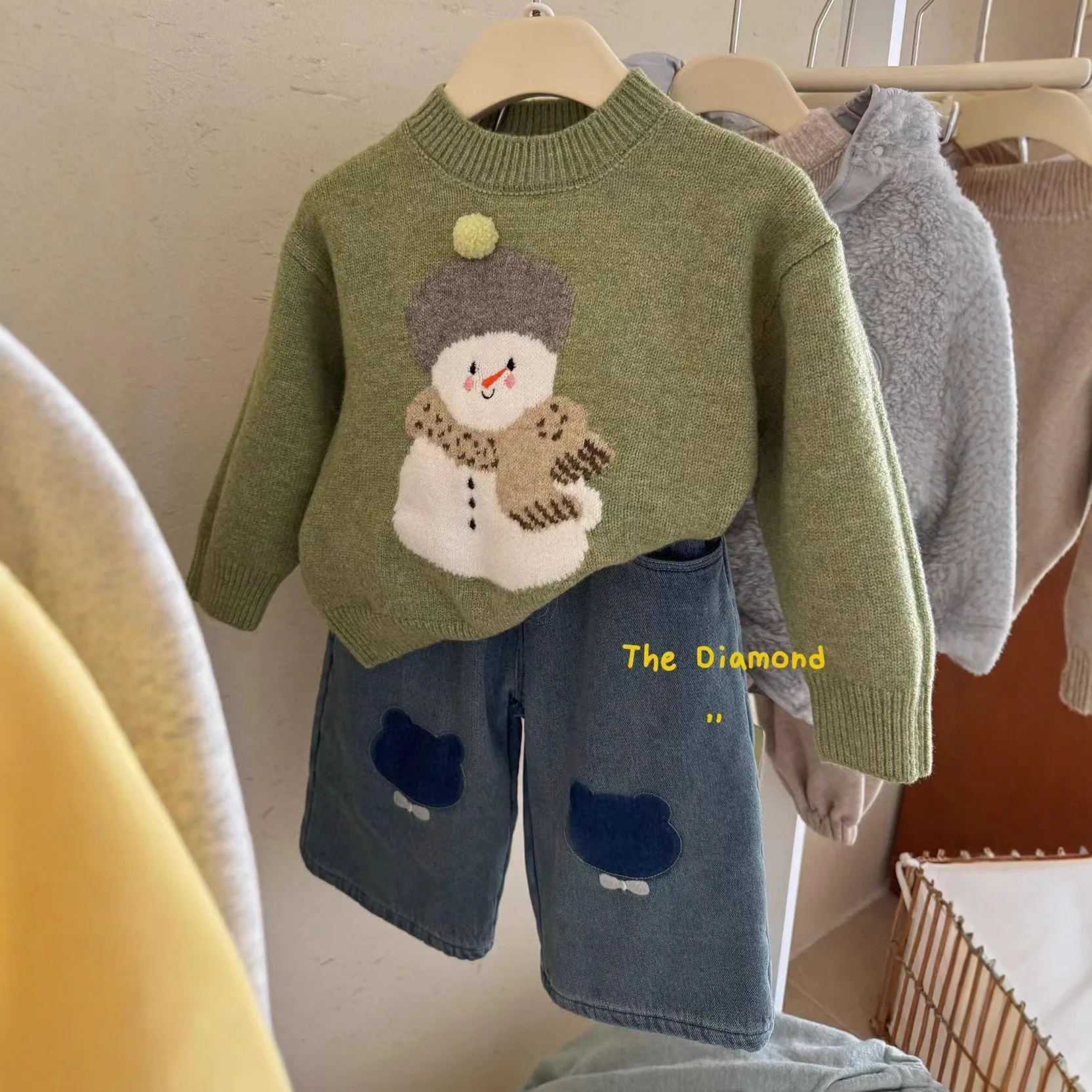

Girls Christmas Sweater Set Baby Knitted Cartoon Top with Thick Jeans Autumn Winter Two-Piece Children's Clothing Set