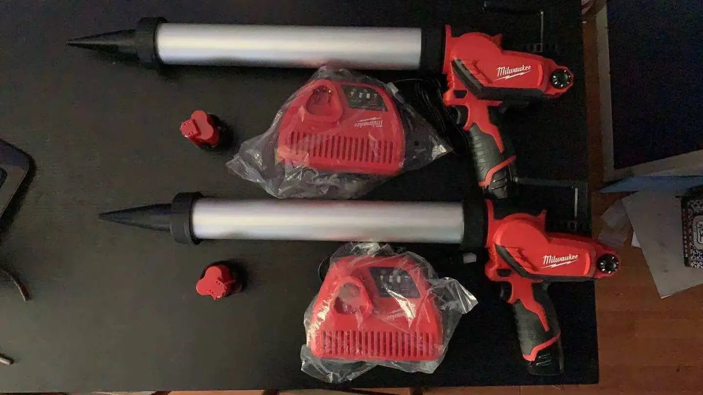 Cordless Hot GHlue Gun 2442-21 for 12V Cordless Caulk and Adhesive Gun Kit 20 oz Capacity 3 Speed Settings