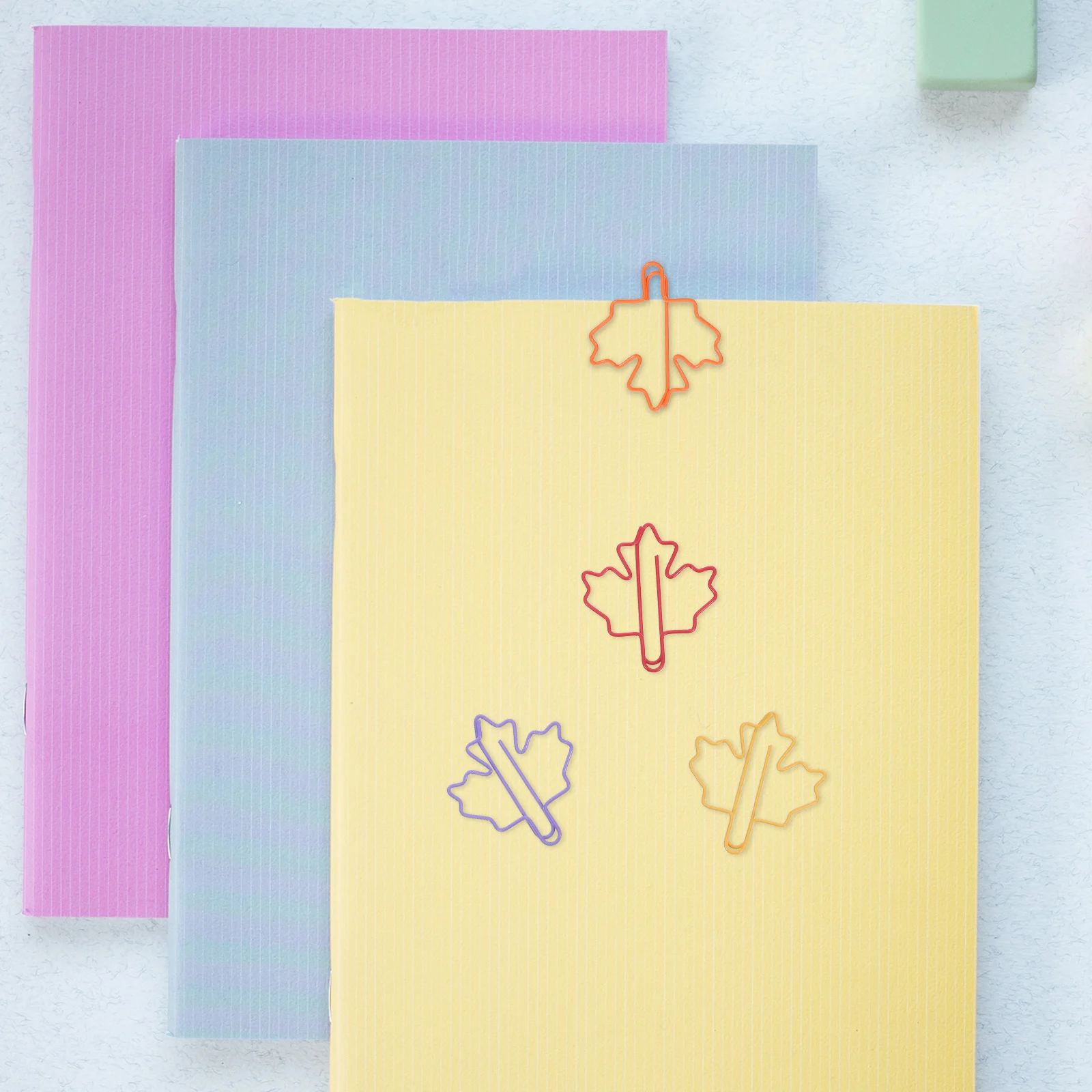 

100pcs Maple Leaf Shaped Paper Colorful Mini Binder For Crafts Wedding School Office Leaf Shape Fun Office Supplies Cute