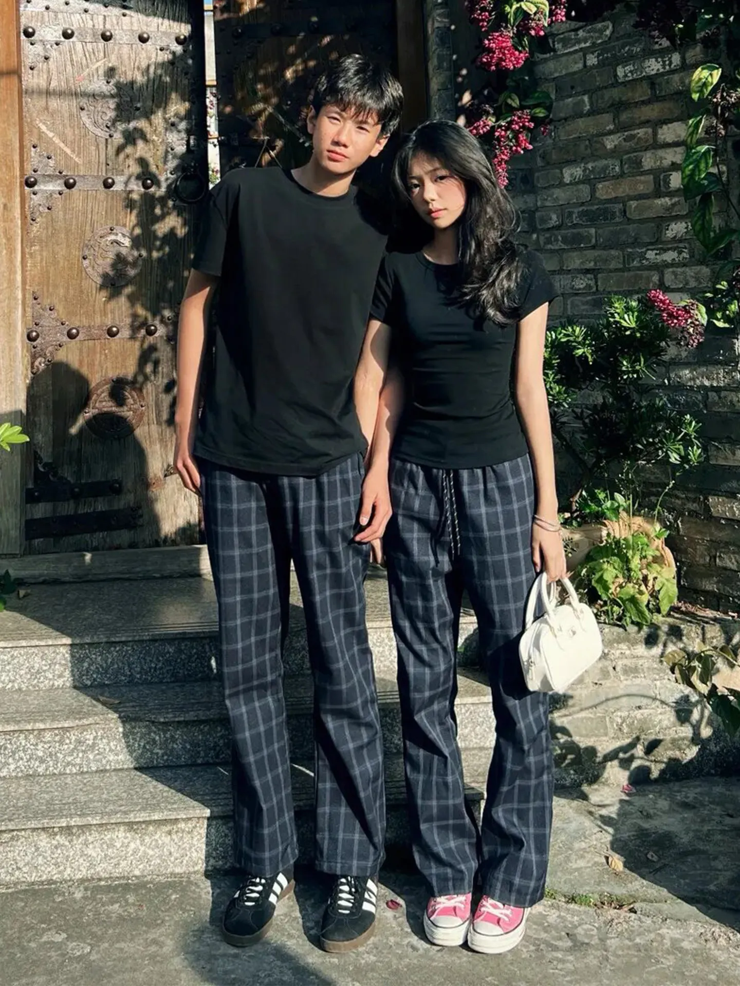 

Deep Blue Knife Plaid Pants Men Women Summer High Waist Straight Leg American Casual Sporty Trousers for Youth Daily Wear