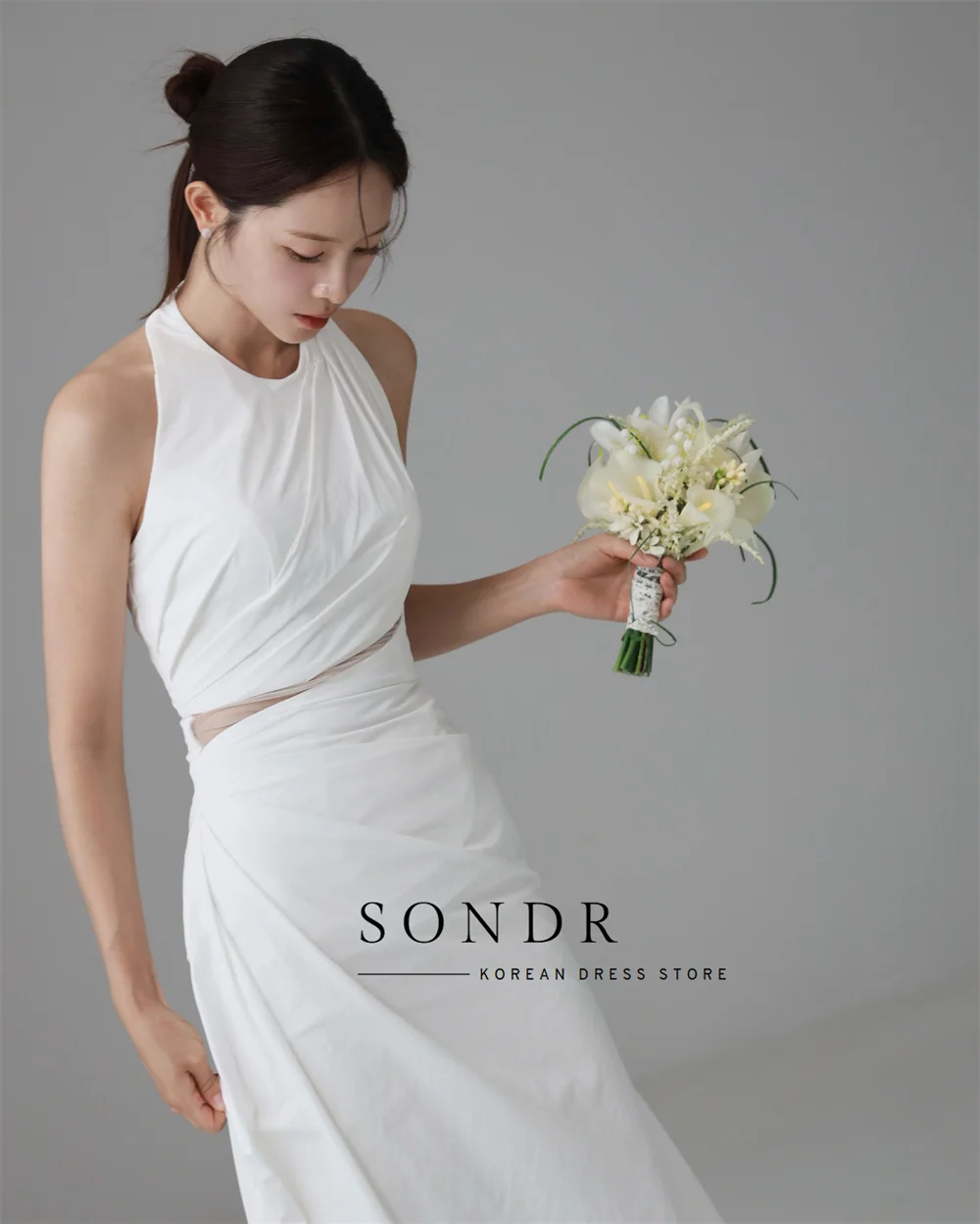 Sondr Elegant Ivory Wedding Dress Korea Photo Shoot Halter Sleeveless Mermaid Long Bridal Gown Backless Customized