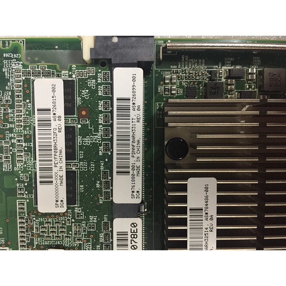 P840+4G 726897-B21 761880-001 12G/B SAS P840 Array Card