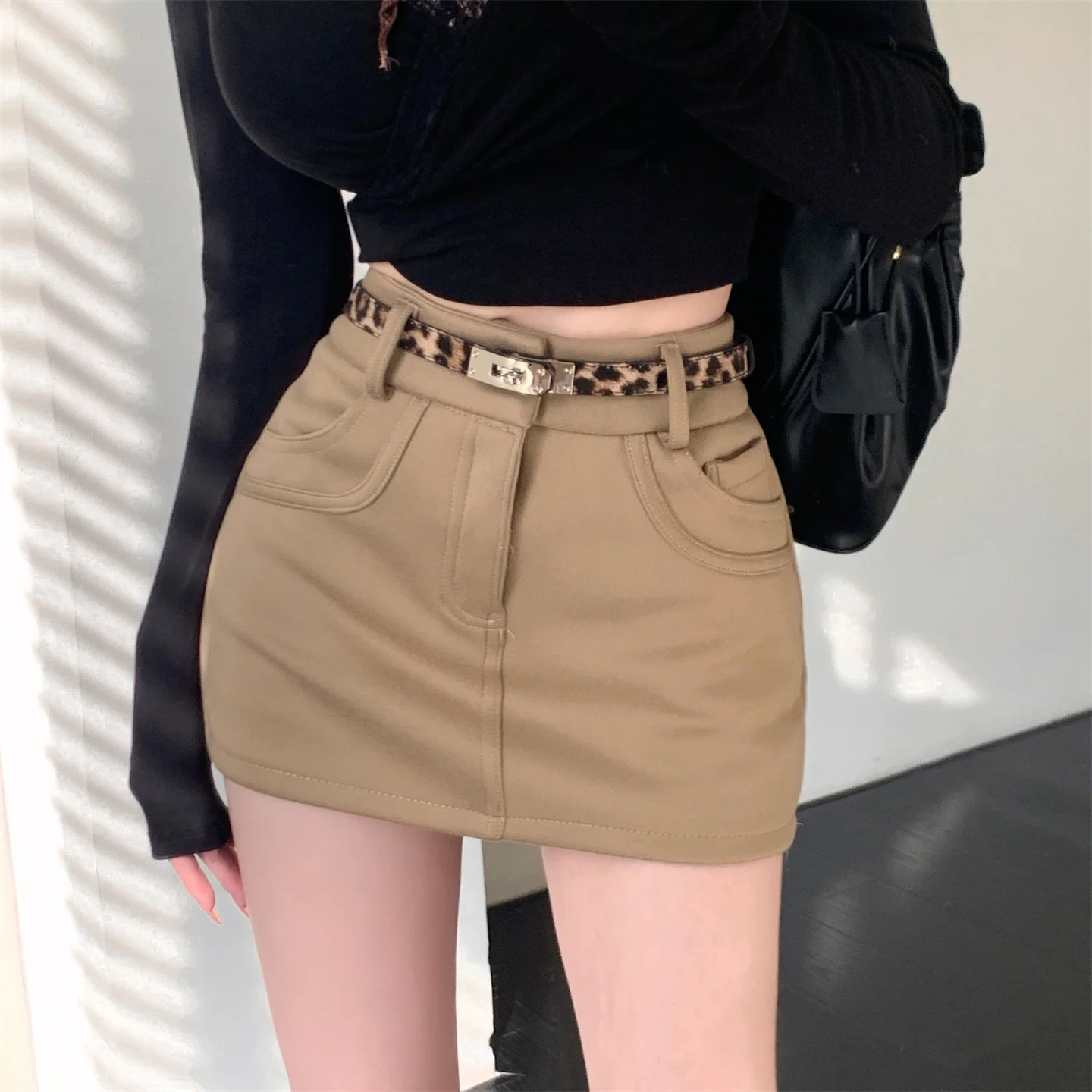 

Winter 2025 New Sle Slimming Thi Elastic Bodycon Skirt with Belt Leopard Print High Waist A-Line ort Skirt for Women