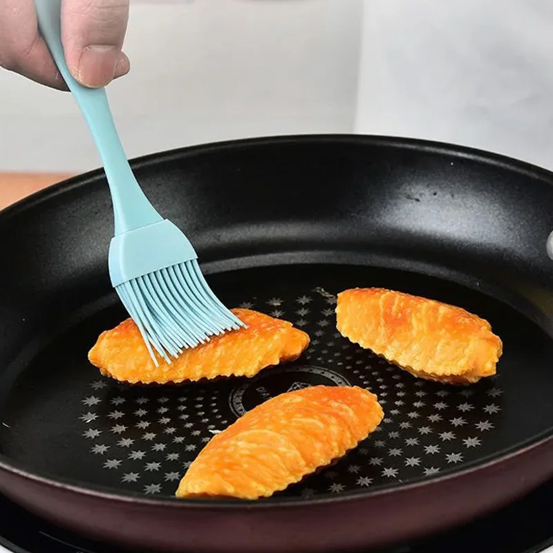 

Silicone Oil Brush Barbecue Basting Brush Seasoning Sauce Cake Bread Butter Egg Heat Resistant Home Kitchen Baking Cooking Tools