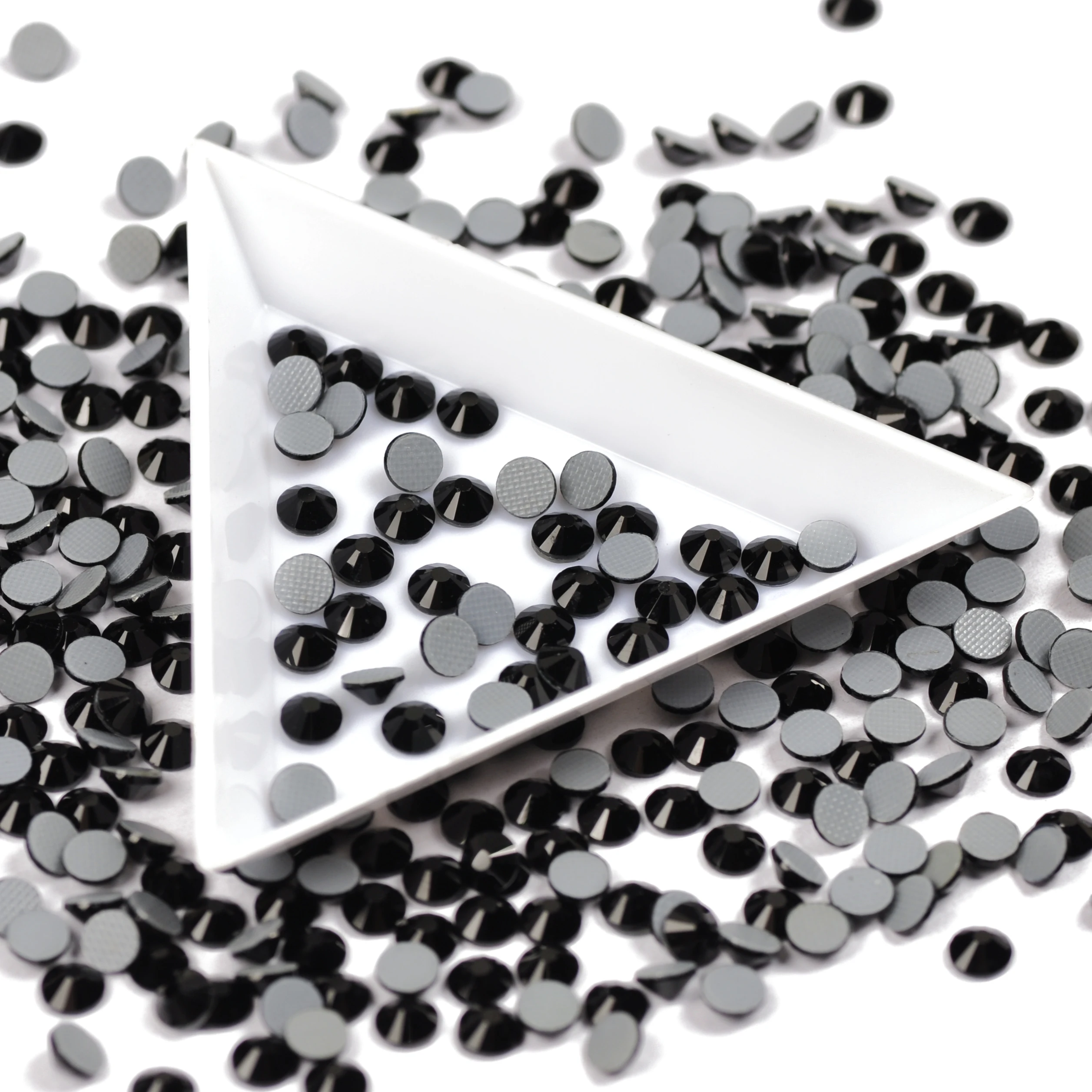 Neue Mesh-Kristalle in verschiedenen Farben, Hot-Fix-Strasssteine, Flachkristalle, Strass zum Aufbügeln, DIY-Deko für Kleidung und Handarbeiten. – Detail 10