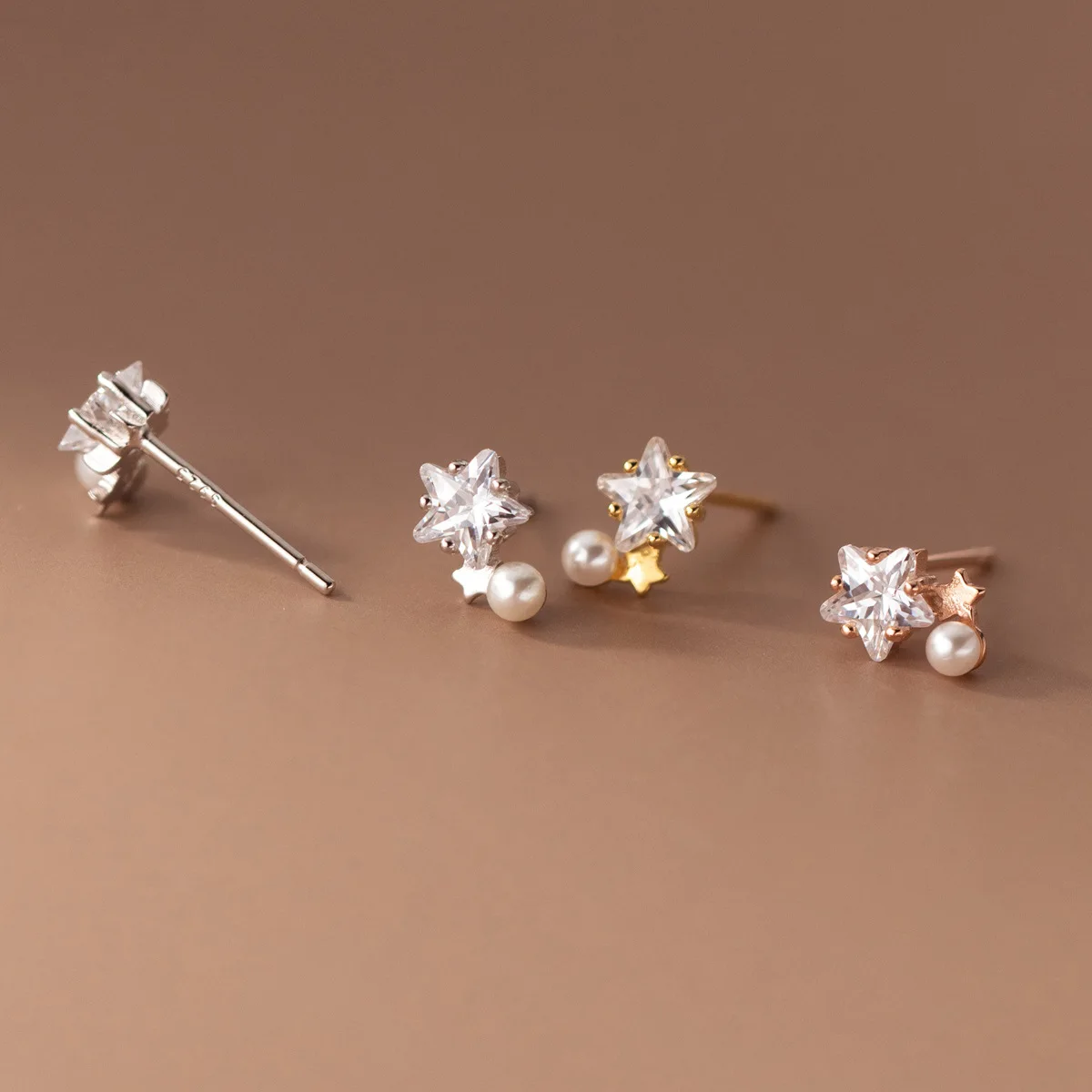 2024 new in fashion simple design for girls elegant accessories925 sterling silver sweet star Earrings accessories